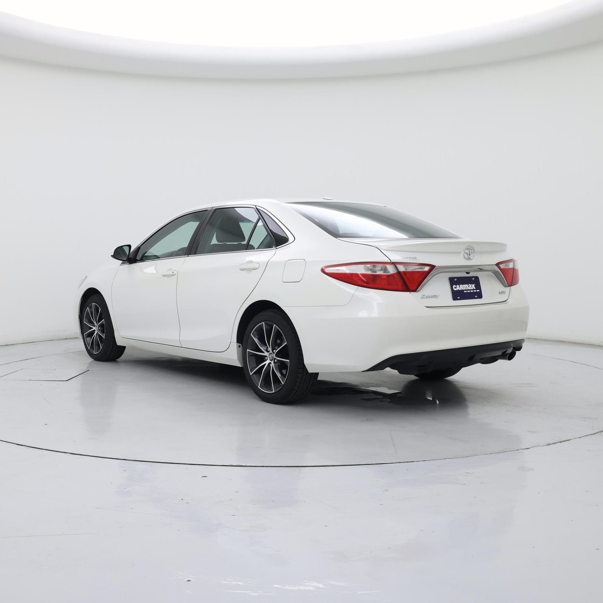 Thumbnail: 2017 Toyota Camry - 2
