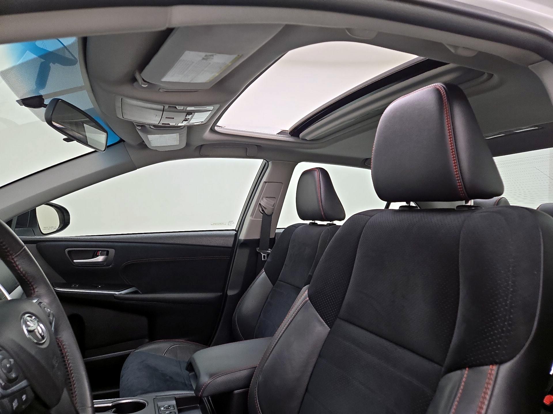 Thumbnail: 2017 Toyota Camry - 19