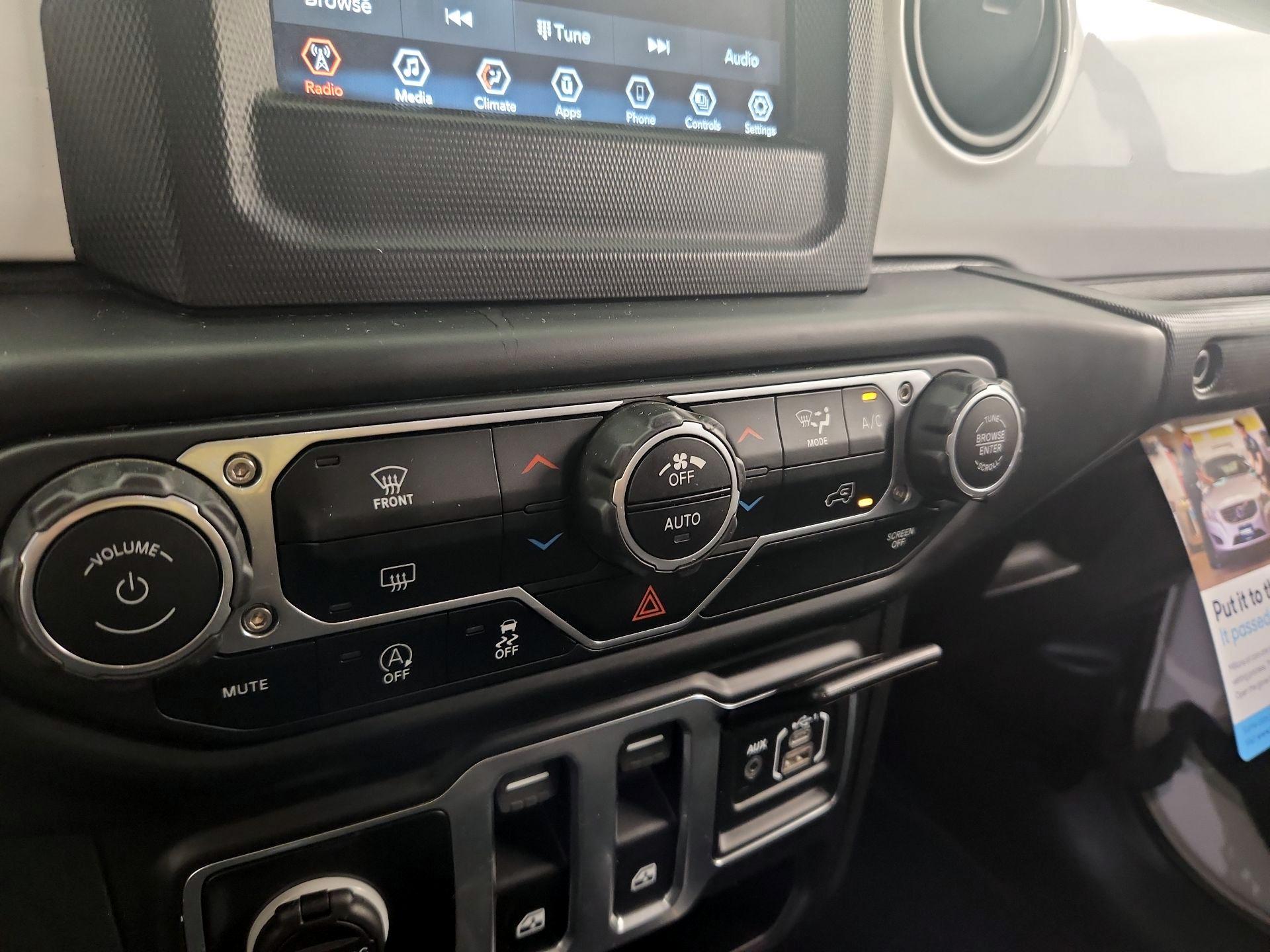 Thumbnail: 2021 Jeep Wrangler - 16