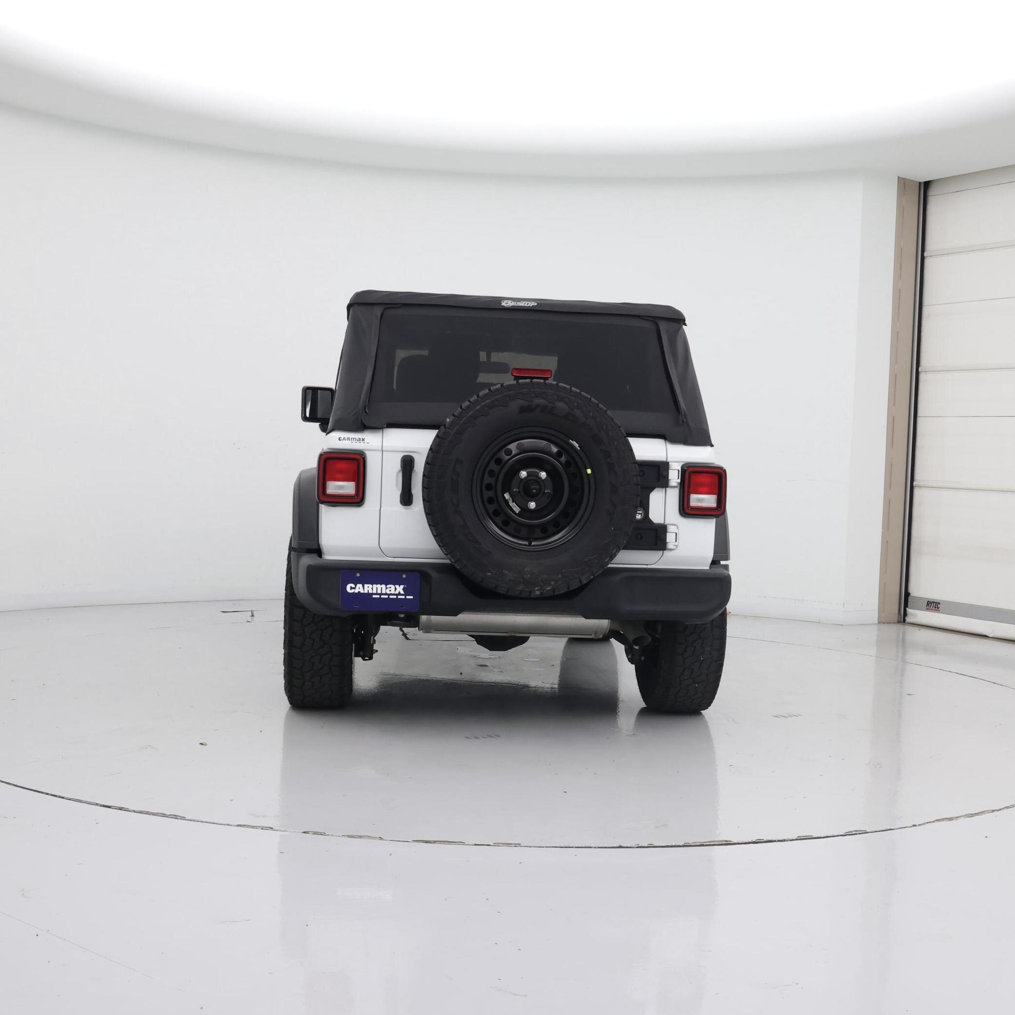 Thumbnail: 2021 Jeep Wrangler - 6