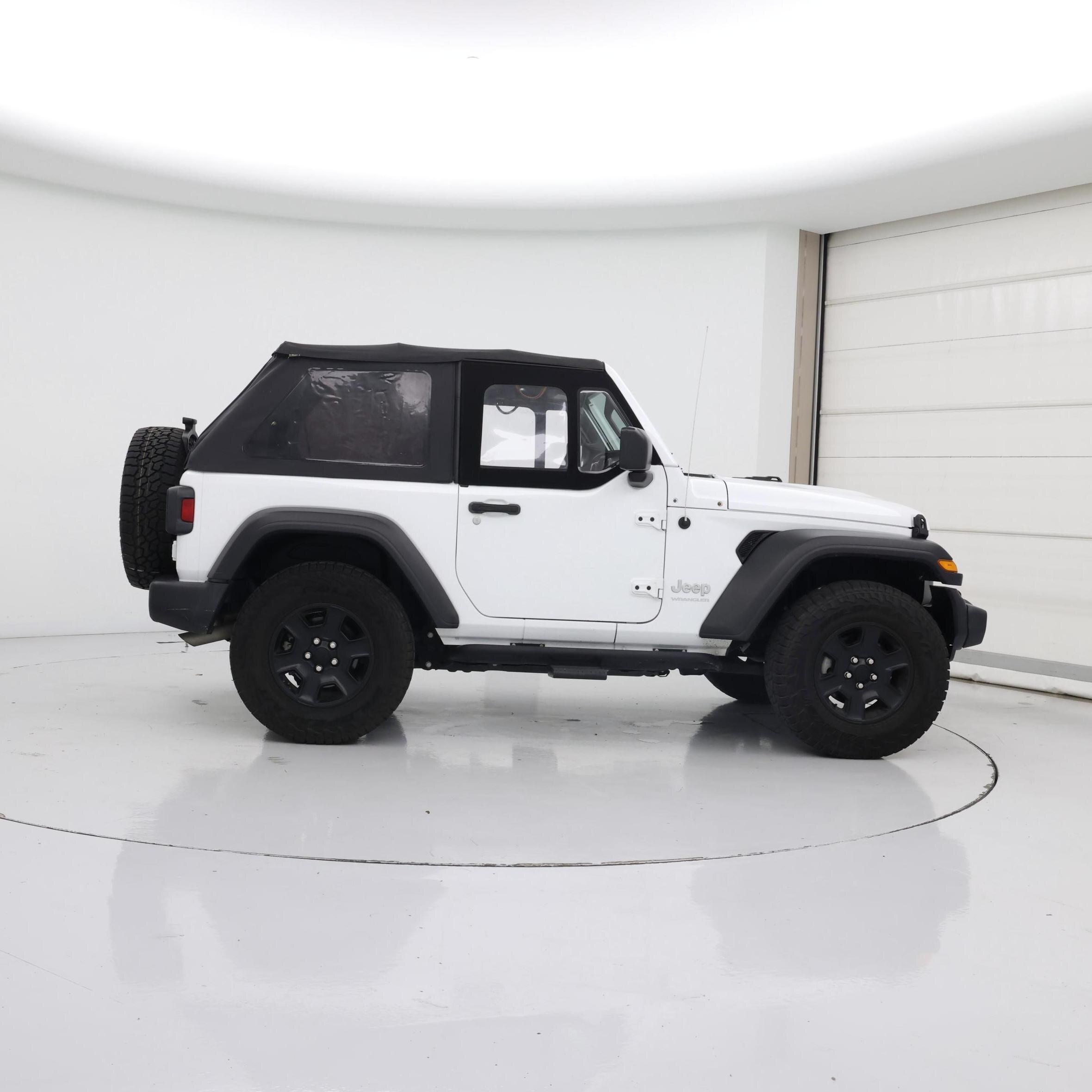 Thumbnail: 2021 Jeep Wrangler - 7