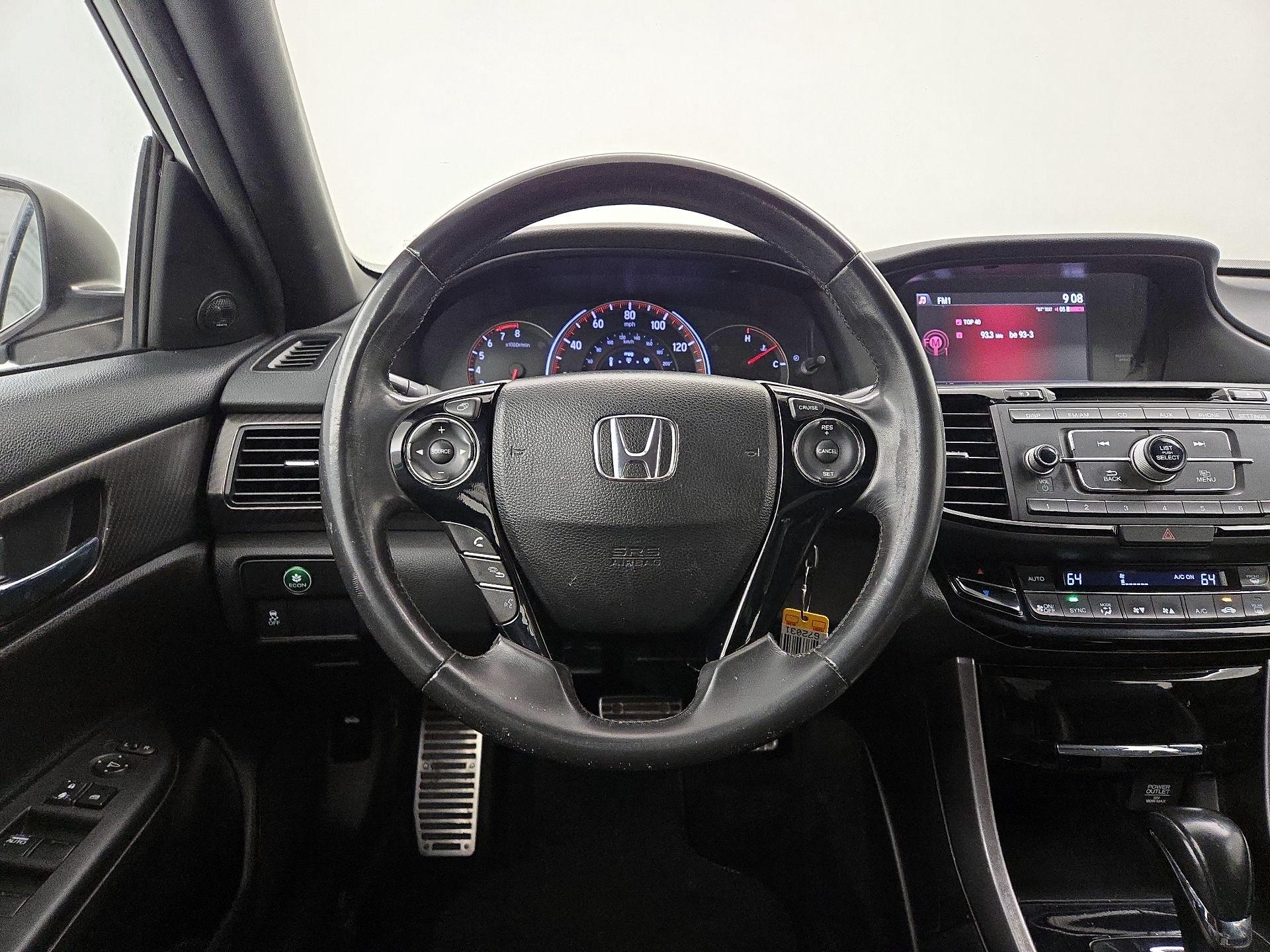 Thumbnail: 2016 Honda Accord - 10