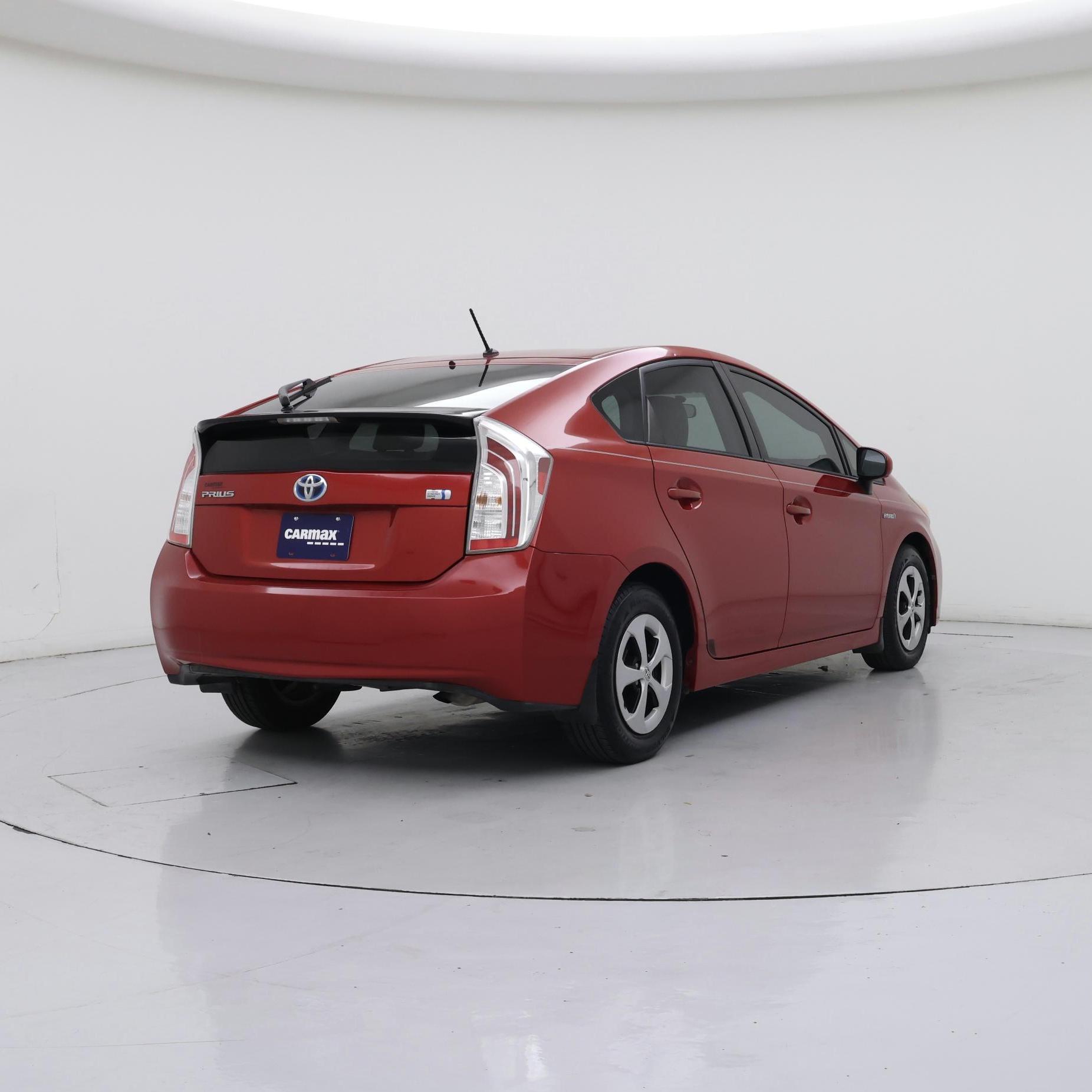Thumbnail: 2014 Toyota Prius - 8