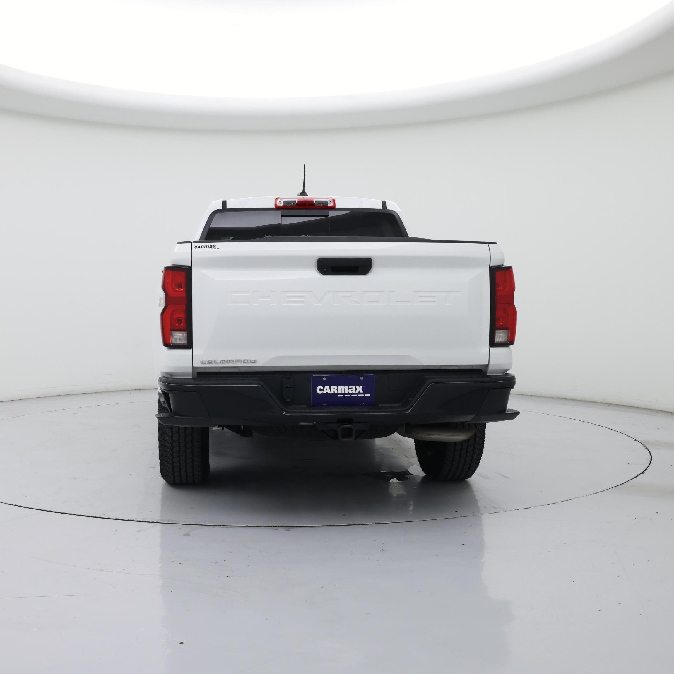 Thumbnail: 2023 Chevrolet Colorado - 6