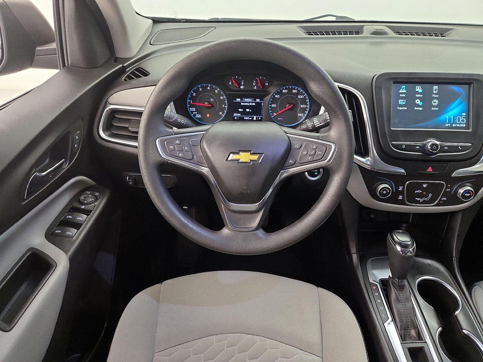 Thumbnail: 2018 Chevrolet Equinox - 10