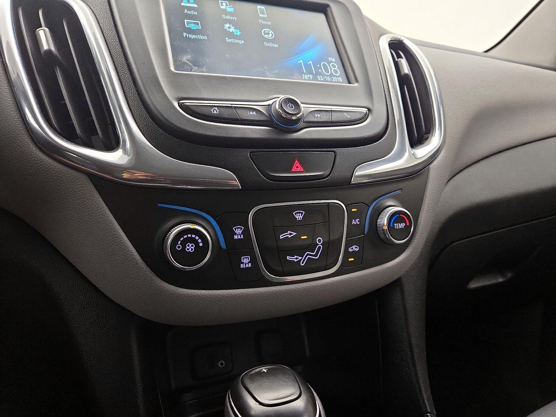 Thumbnail: 2018 Chevrolet Equinox - 16