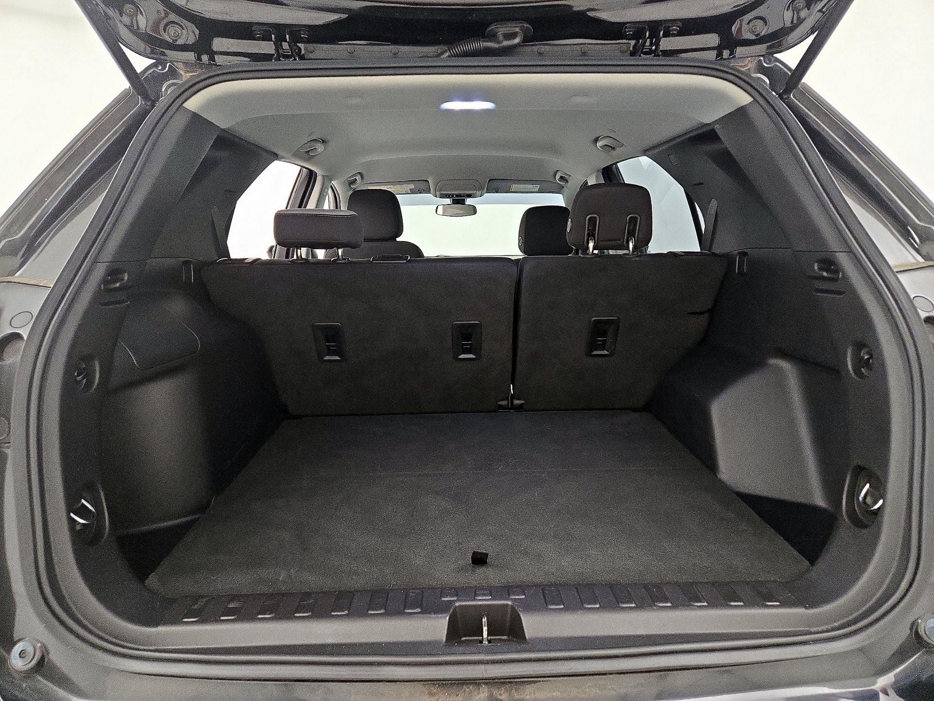 Thumbnail: 2018 Chevrolet Equinox - 20