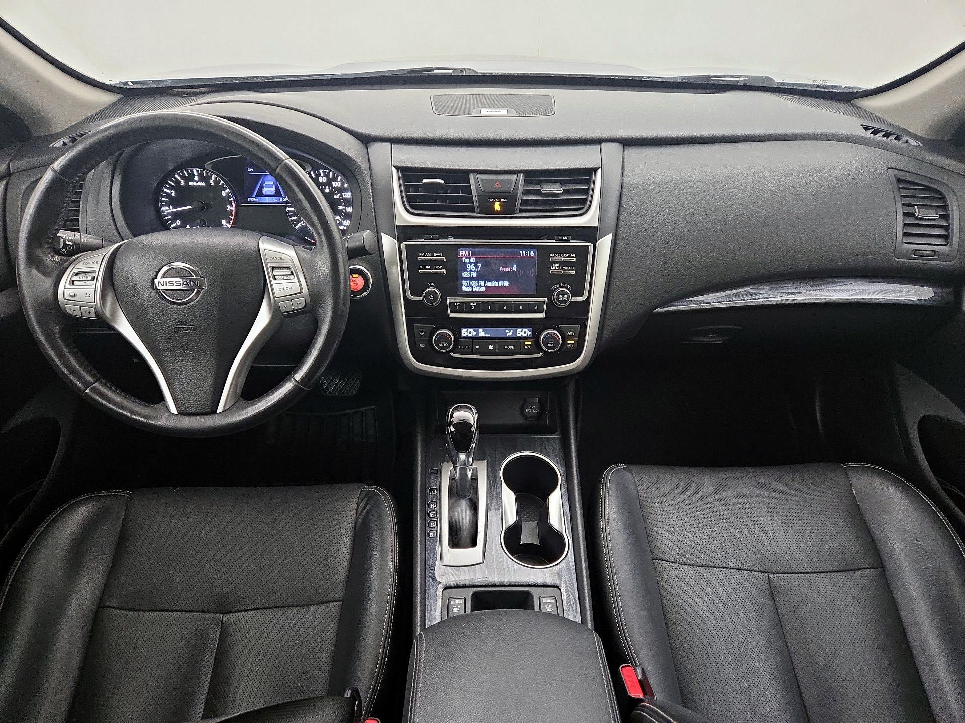 Thumbnail: 2018 Nissan Altima - 9