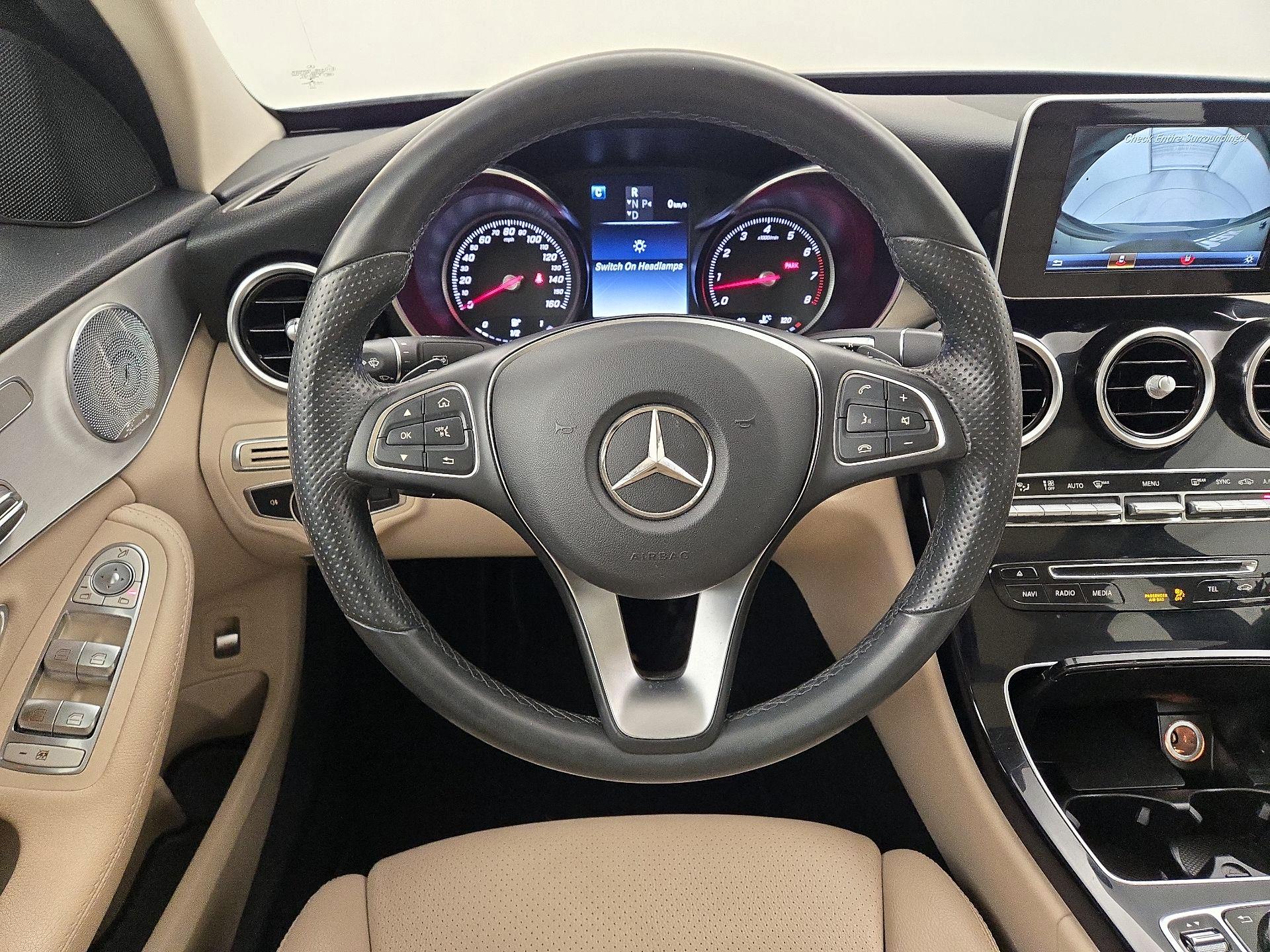 Thumbnail: 2016 Mercedes-Benz C-Class - 10