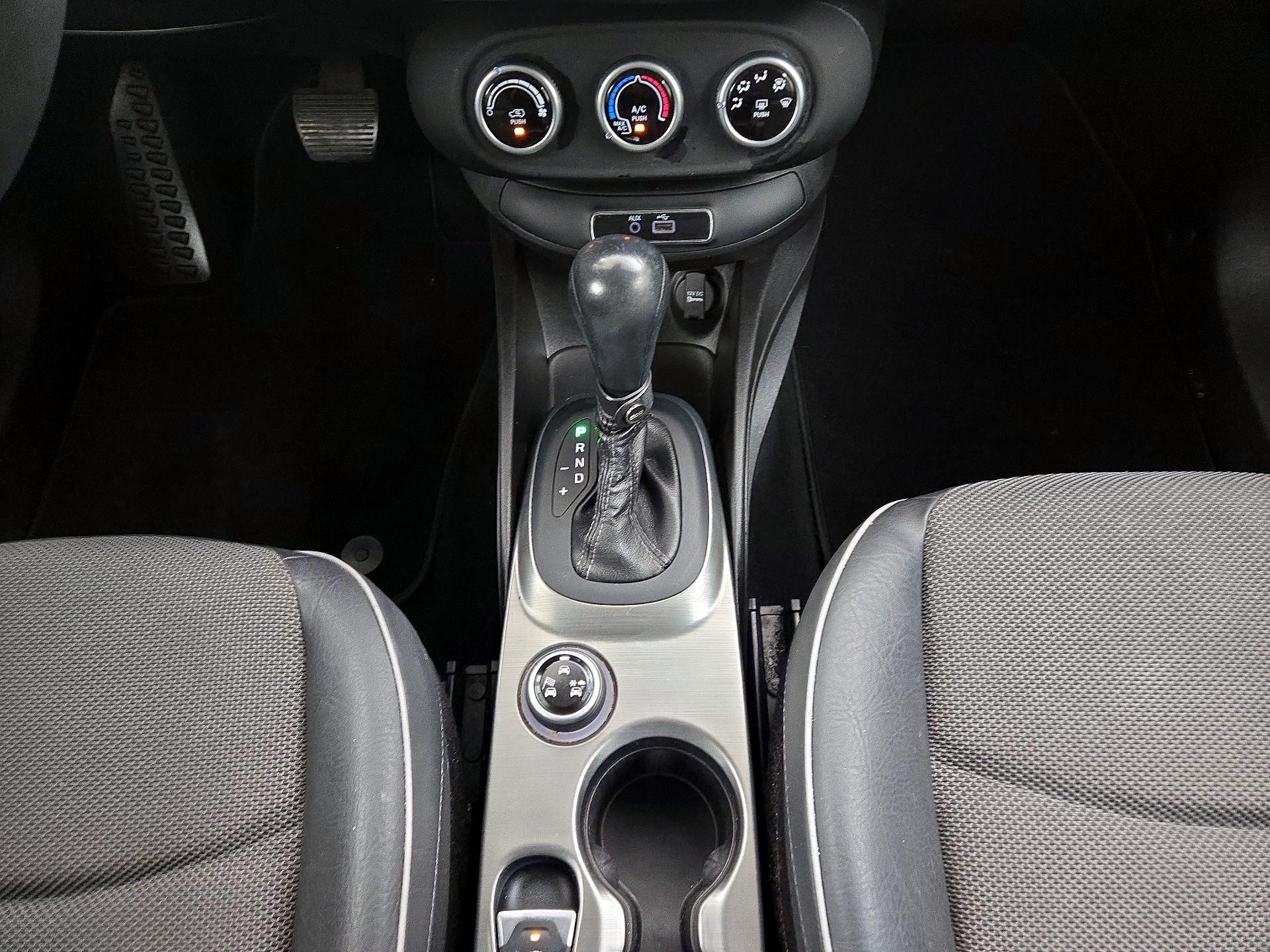Thumbnail: 2016 Fiat 500X - 18