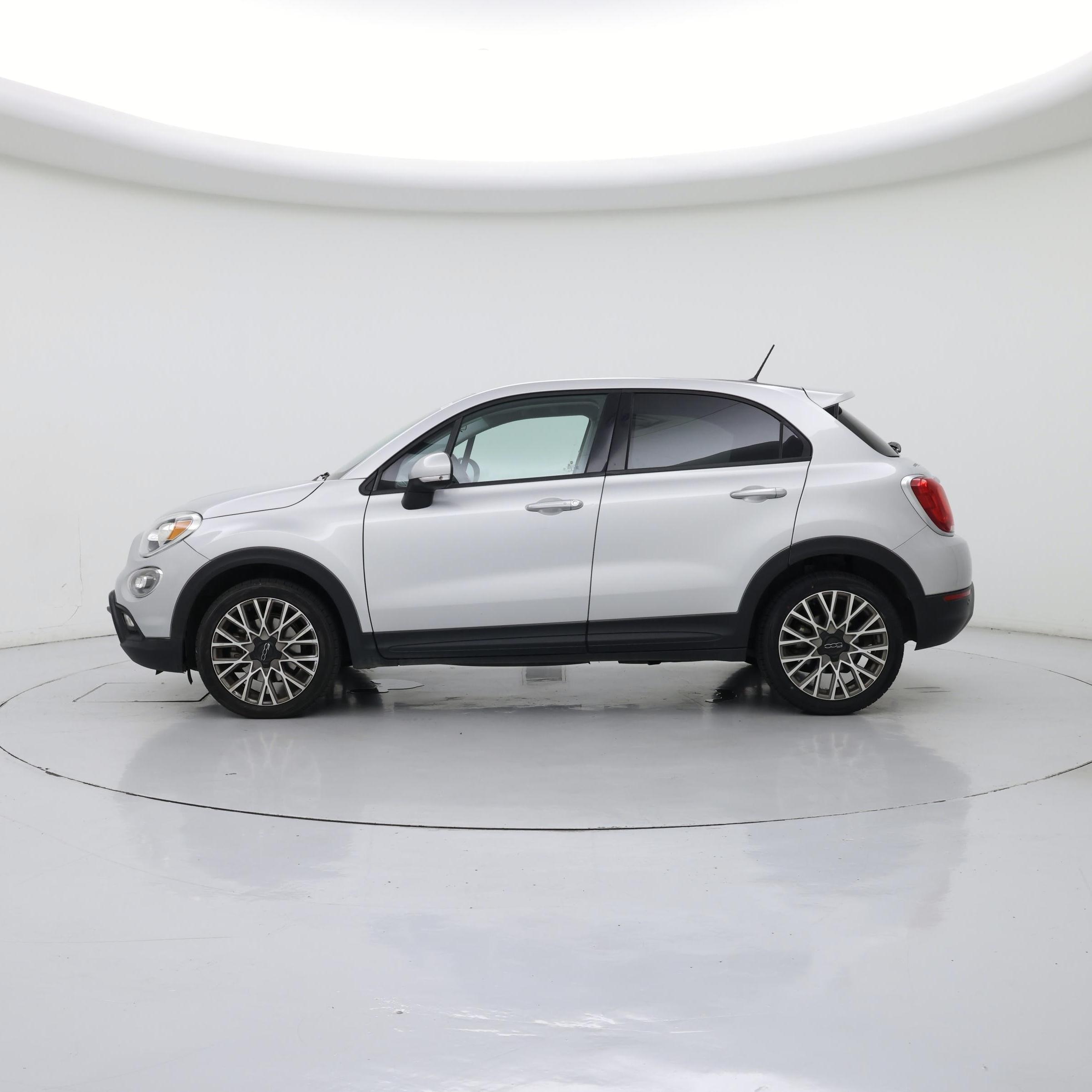 Thumbnail: 2016 Fiat 500X - 3