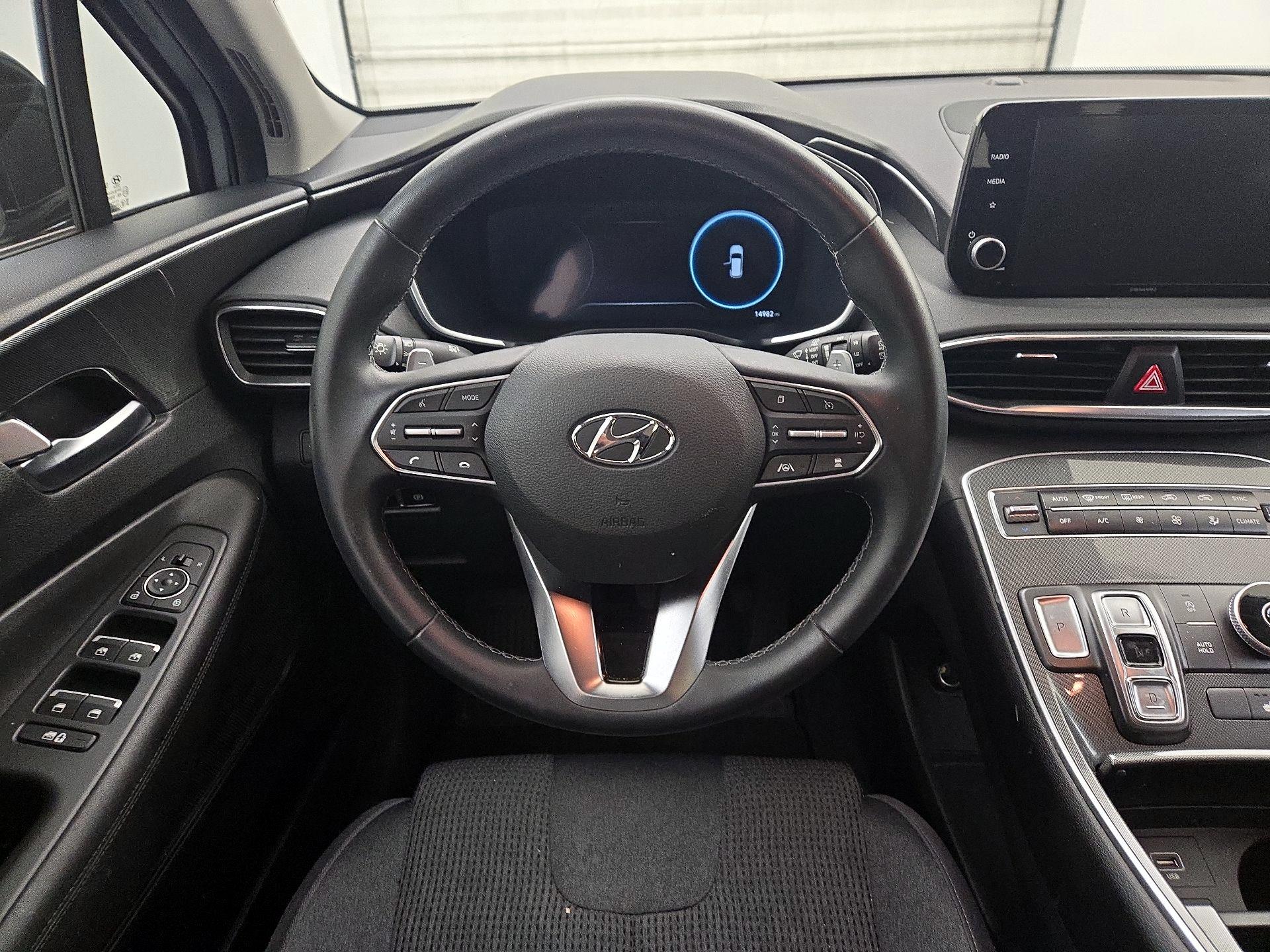 Thumbnail: 2022 Hyundai Santa Fe - 10