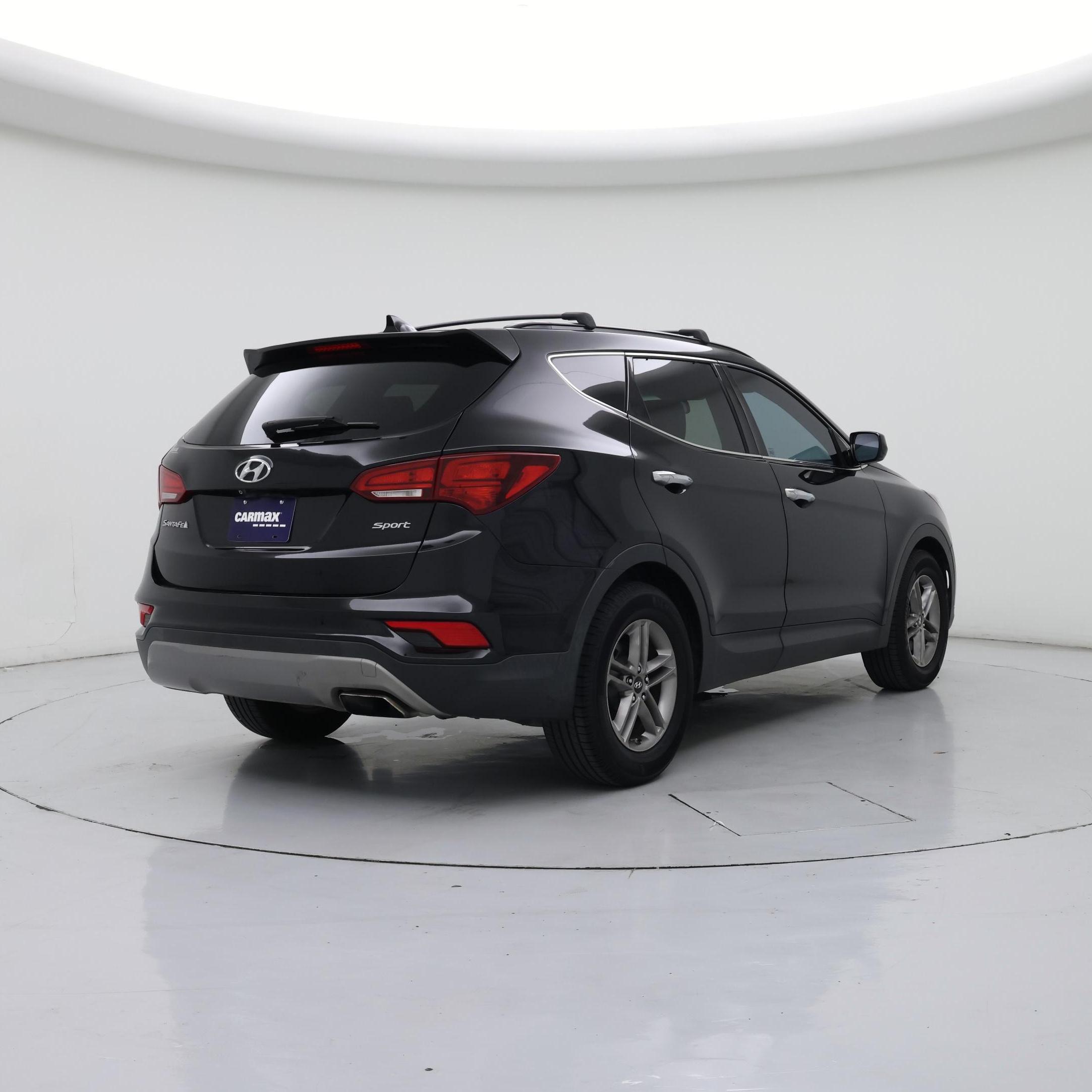Thumbnail: 2017 Hyundai Santa Fe - 8