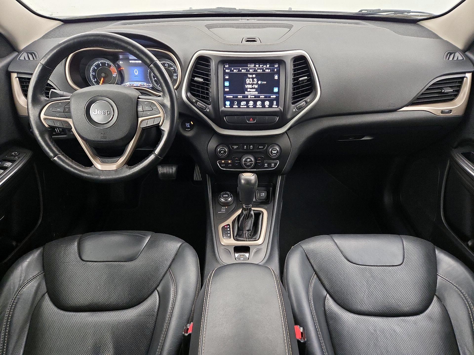 Thumbnail: 2016 Jeep Cherokee - 9