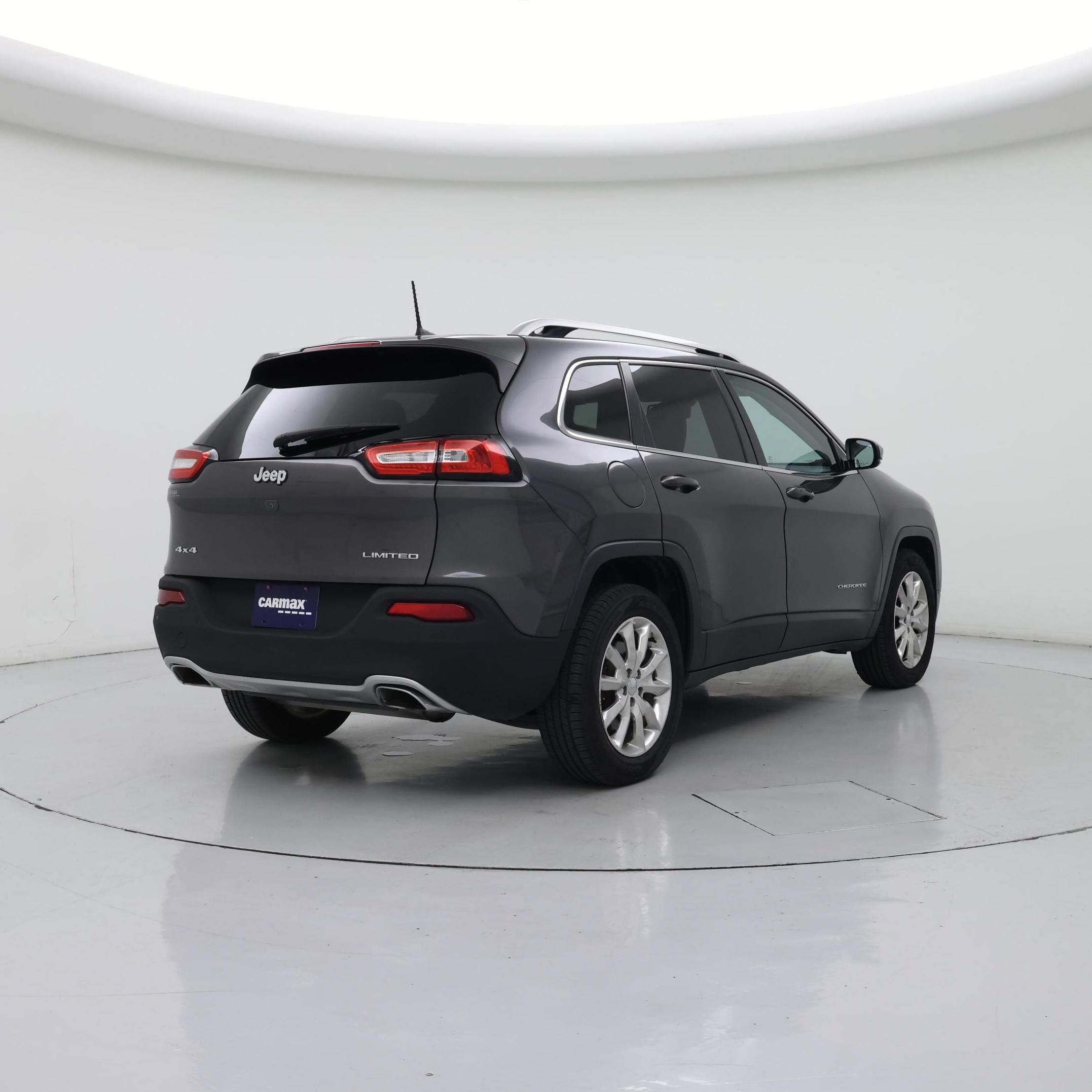 Thumbnail: 2016 Jeep Cherokee - 8