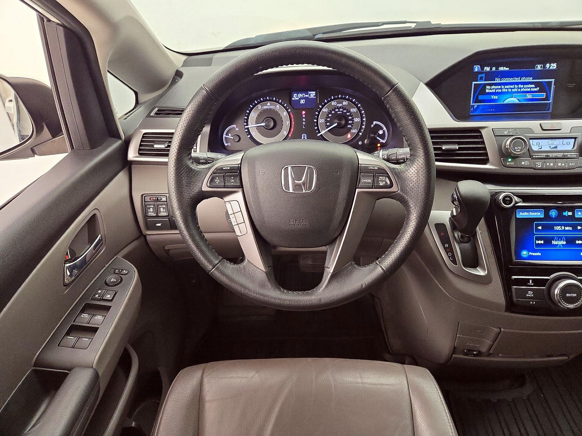 Thumbnail: 2015 Honda Odyssey - 10