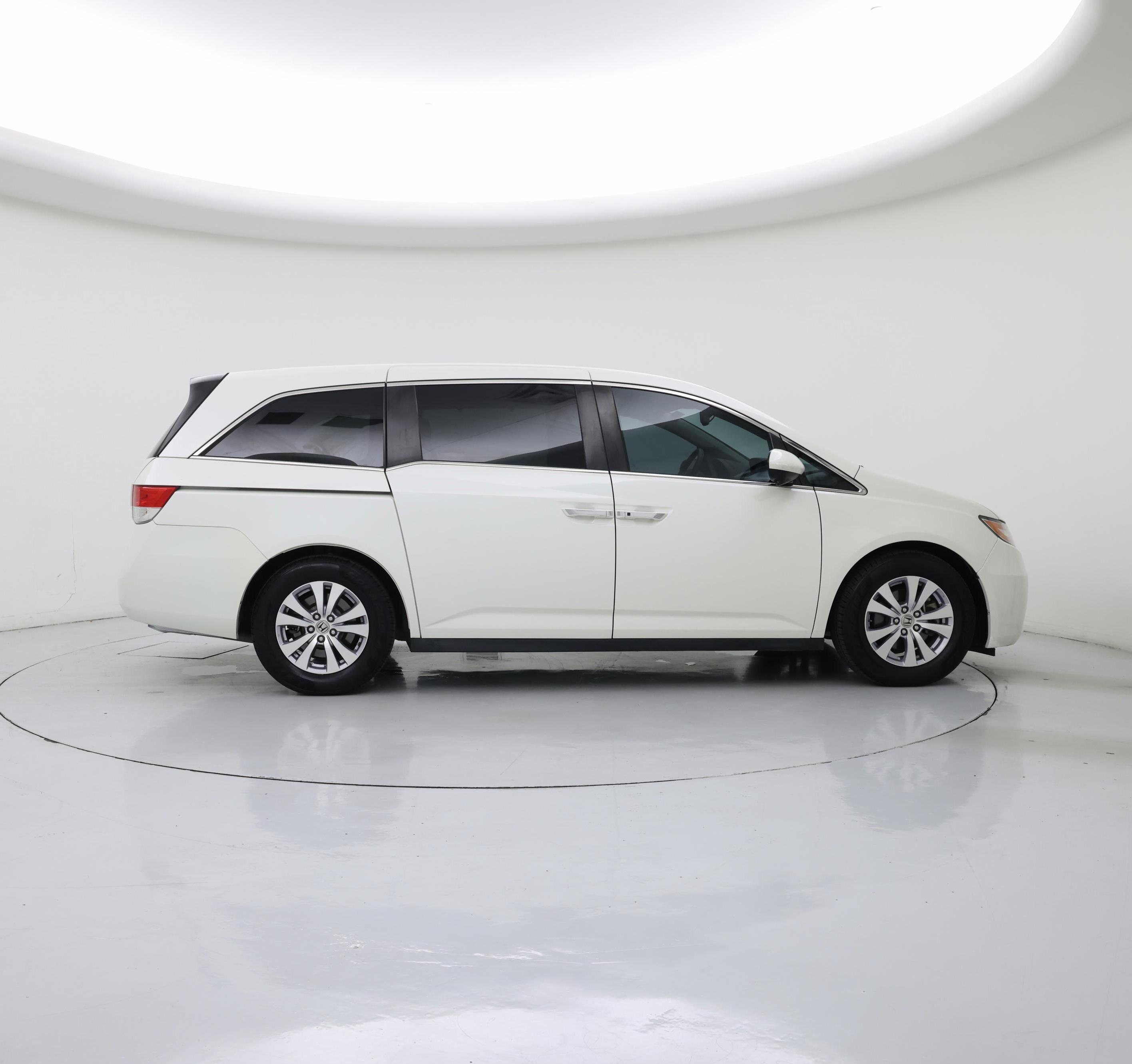 Thumbnail: 2015 Honda Odyssey - 7