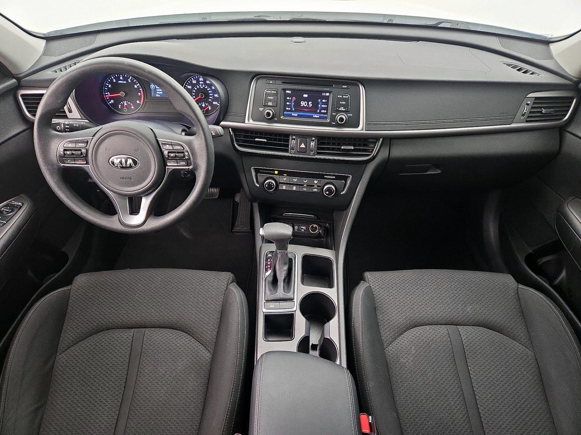 Thumbnail: 2016 Kia Optima - 9