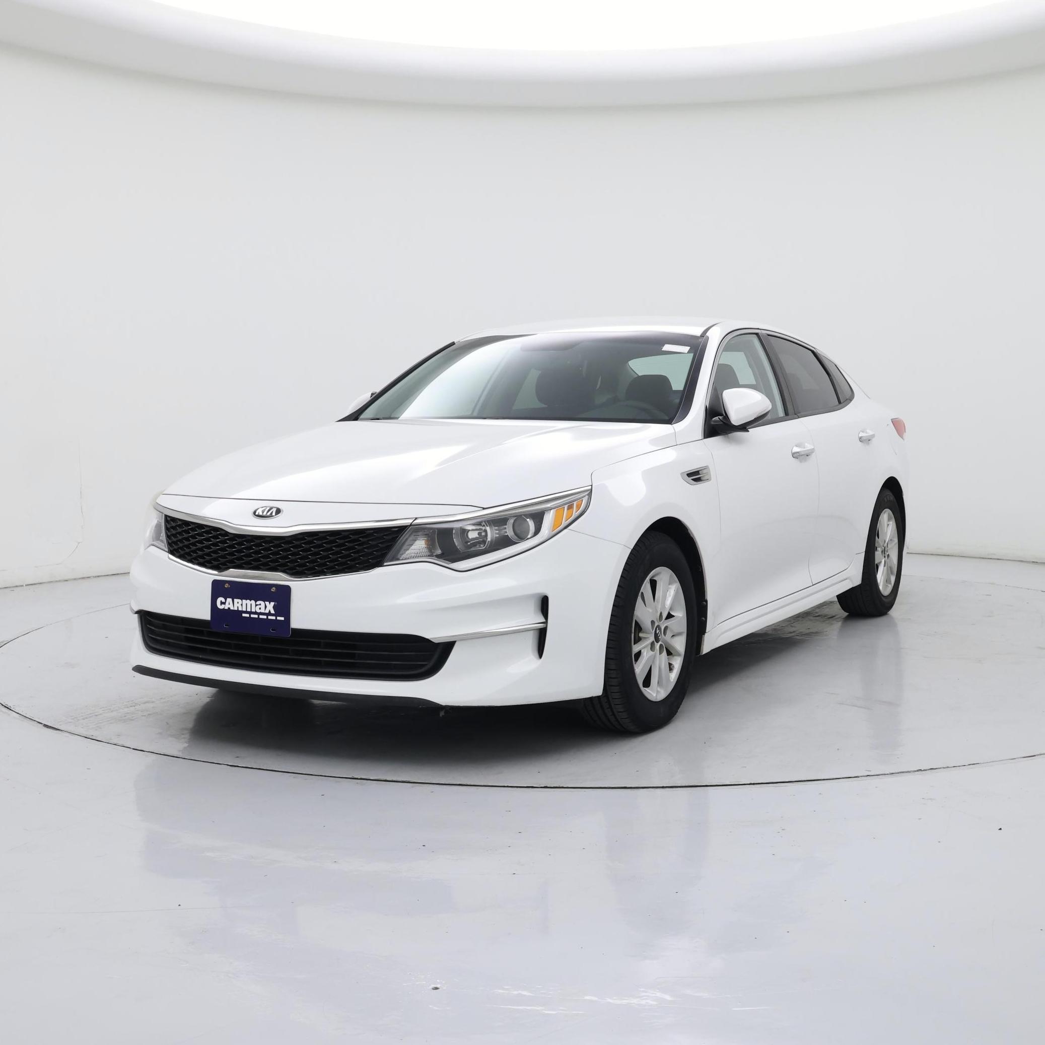 Thumbnail: 2016 Kia Optima - 4
