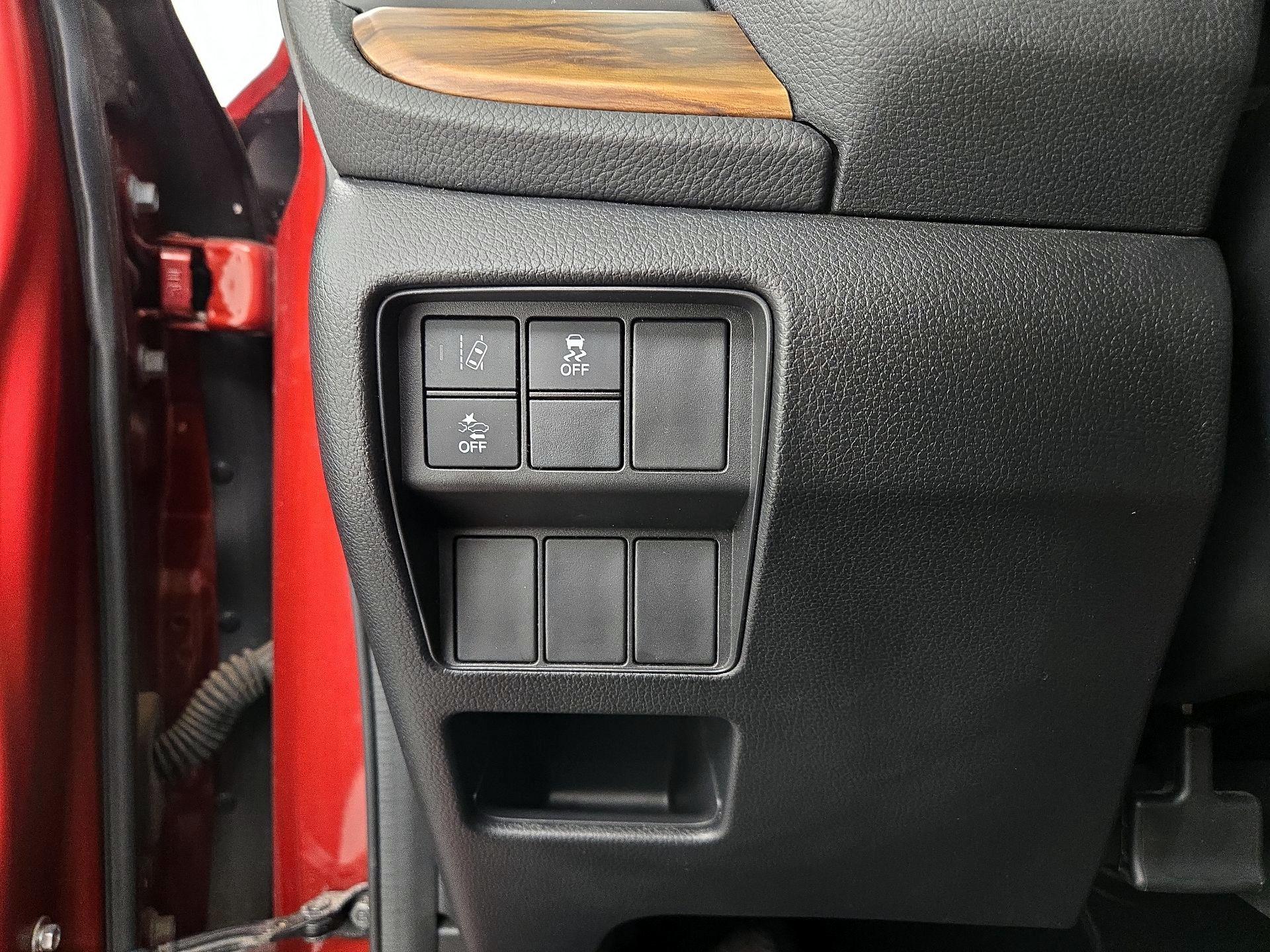 Thumbnail: 2017 Honda CR-V - 13