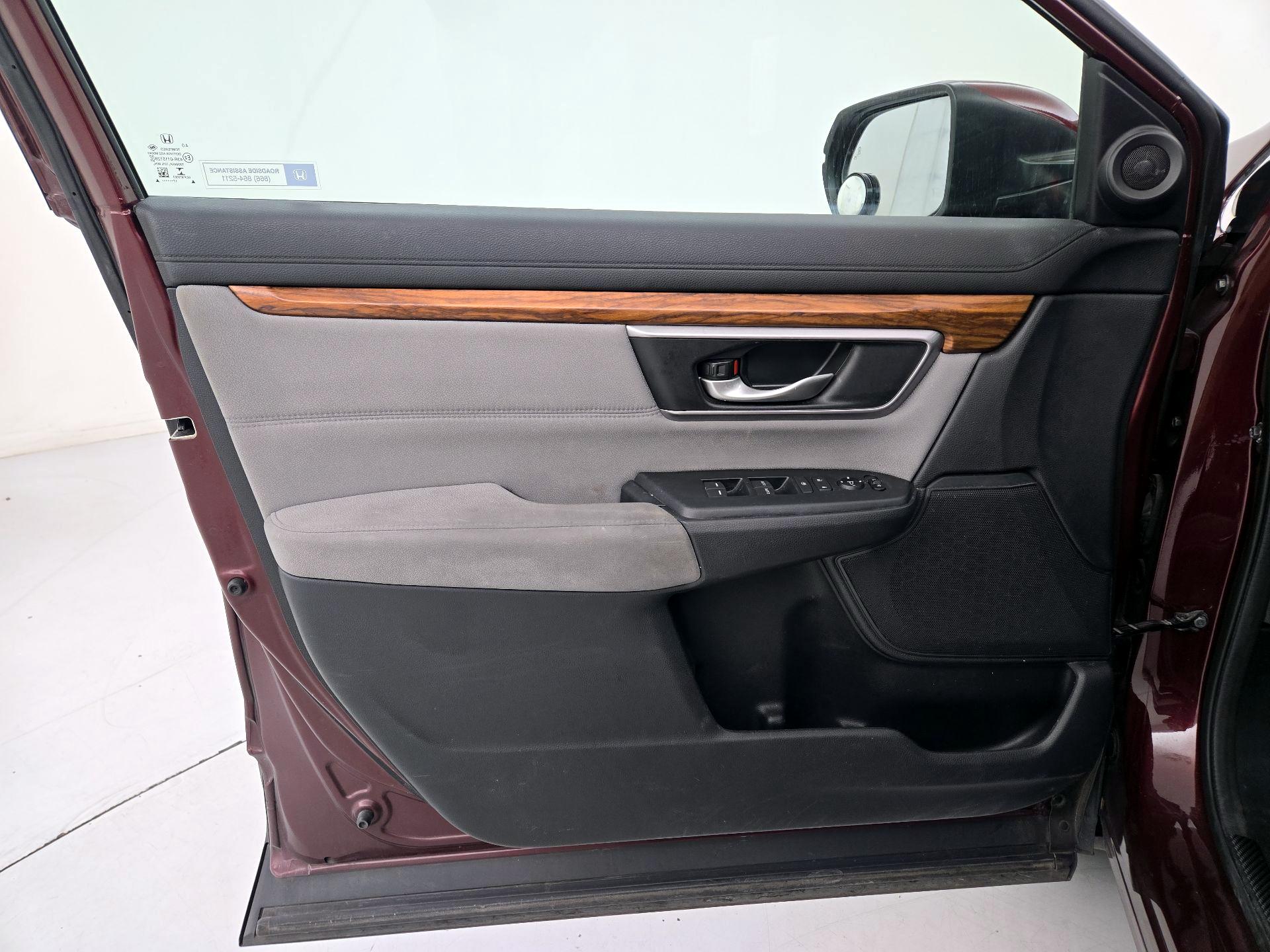 Thumbnail: 2017 Honda CR-V - 12