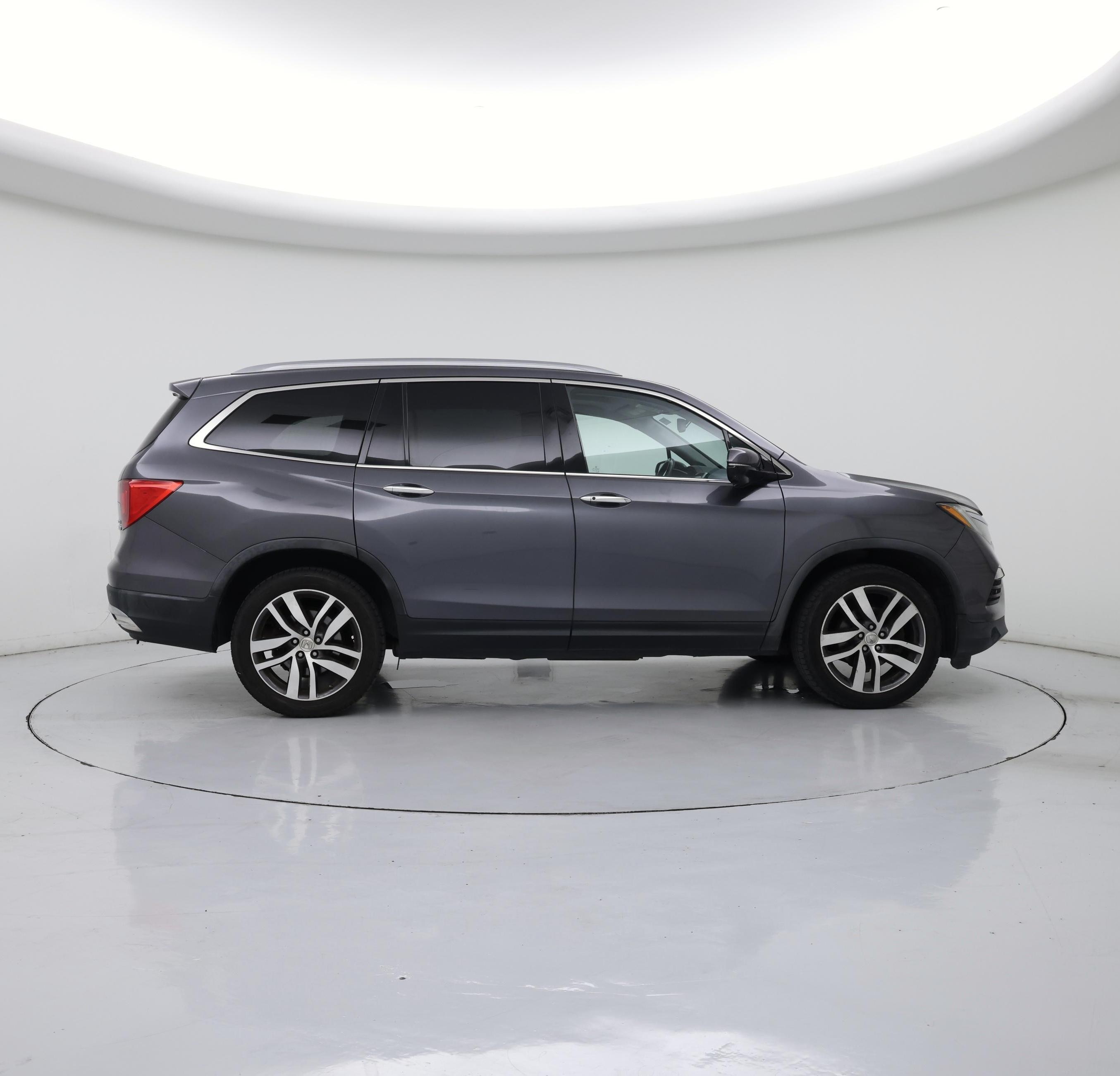 Thumbnail: 2016 Honda Pilot - 7