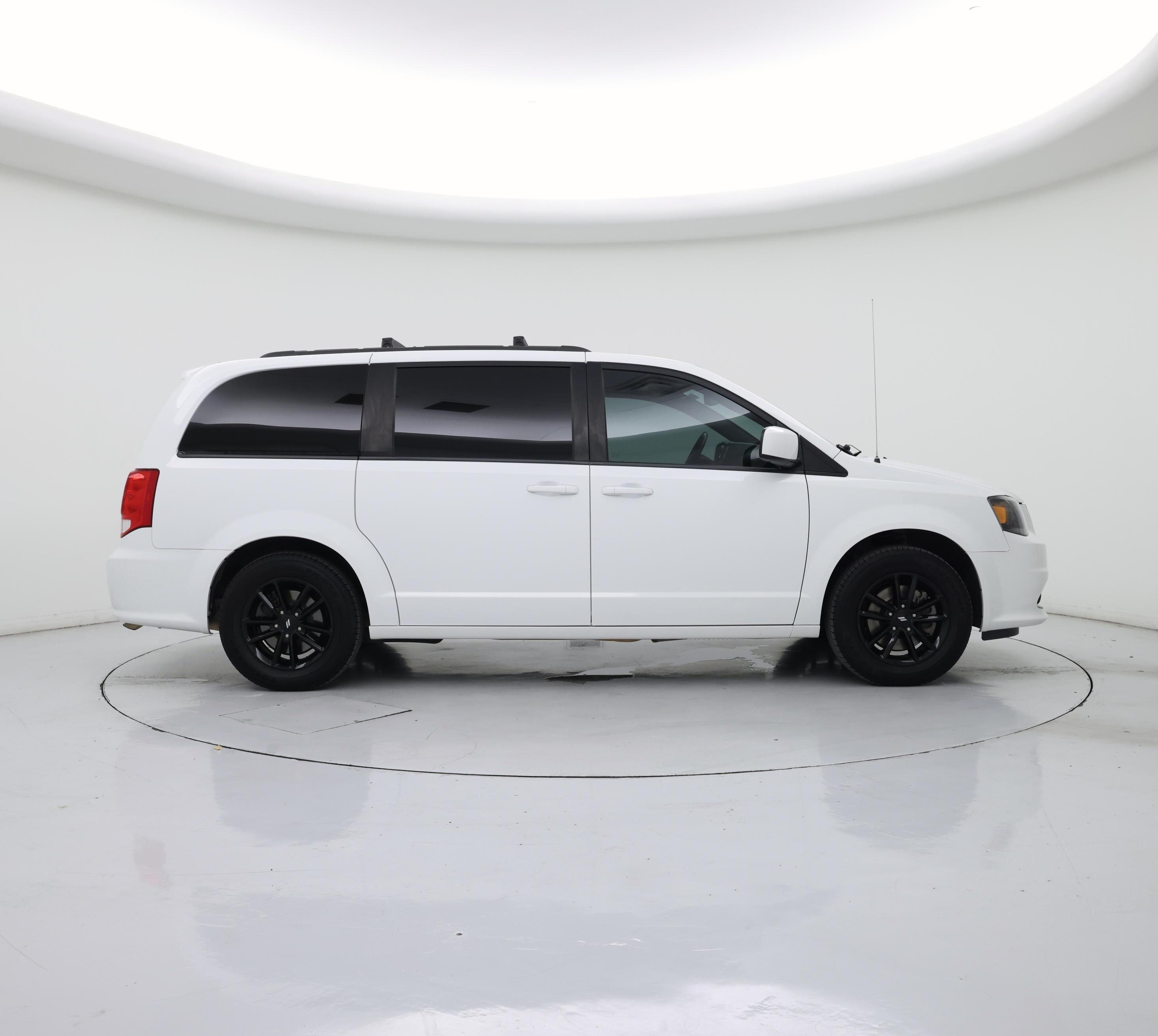 Thumbnail: 2020 Dodge Grand Caravan - 7
