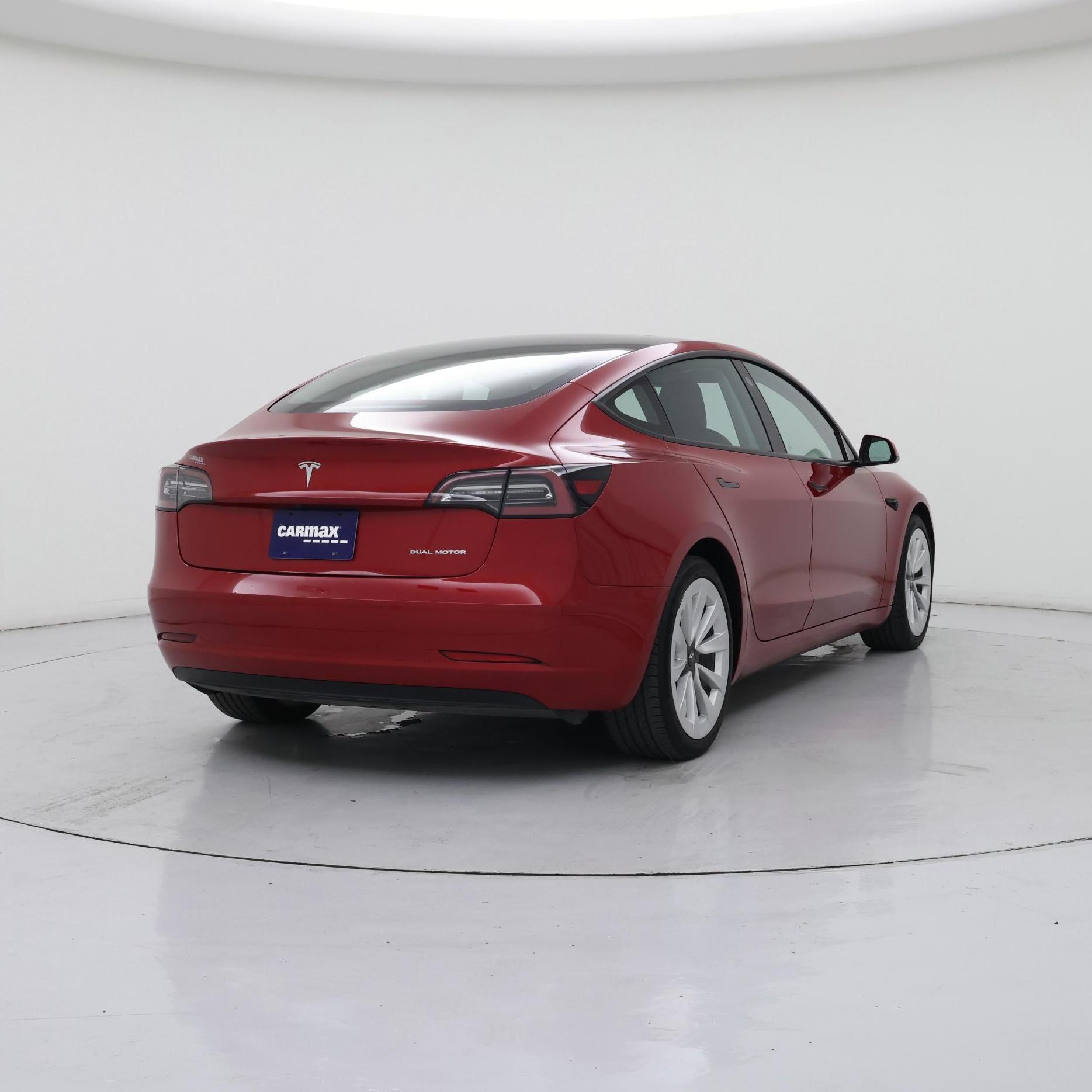 Thumbnail: 2021 Tesla Model 3 - 8