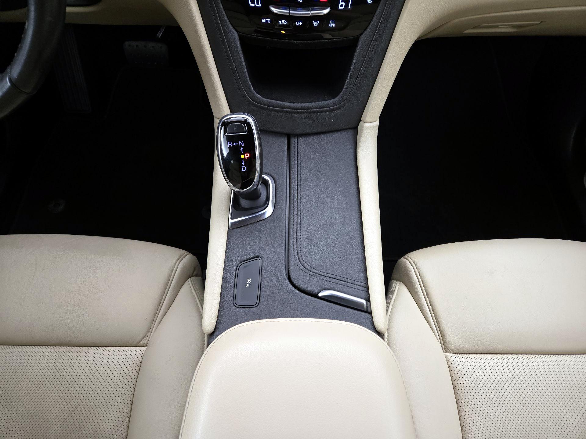 Thumbnail: 2018 Cadillac XT5 - 18