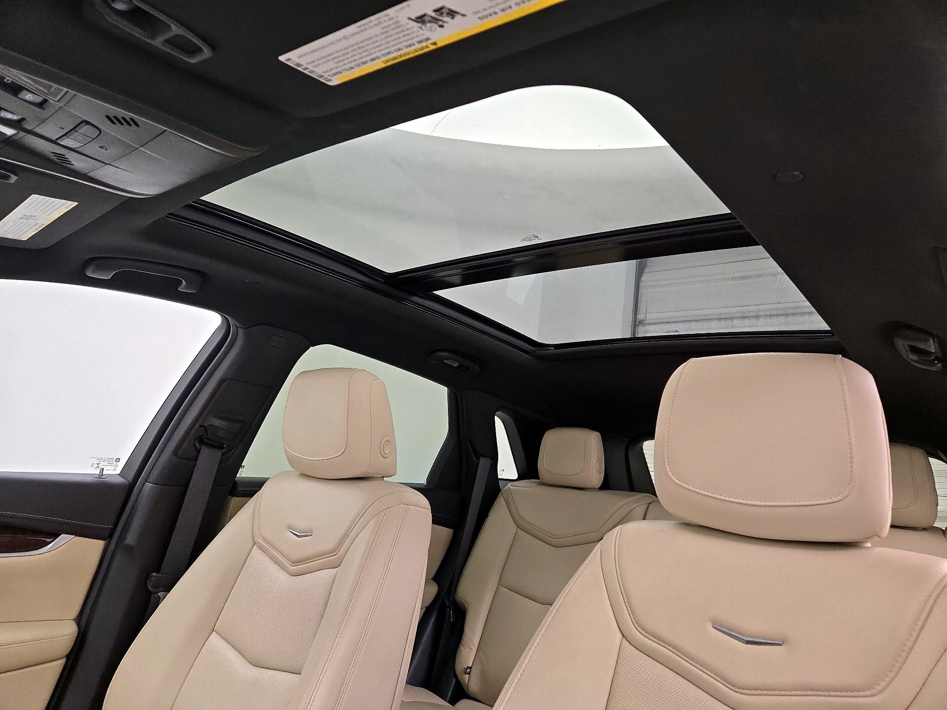Thumbnail: 2018 Cadillac XT5 - 20