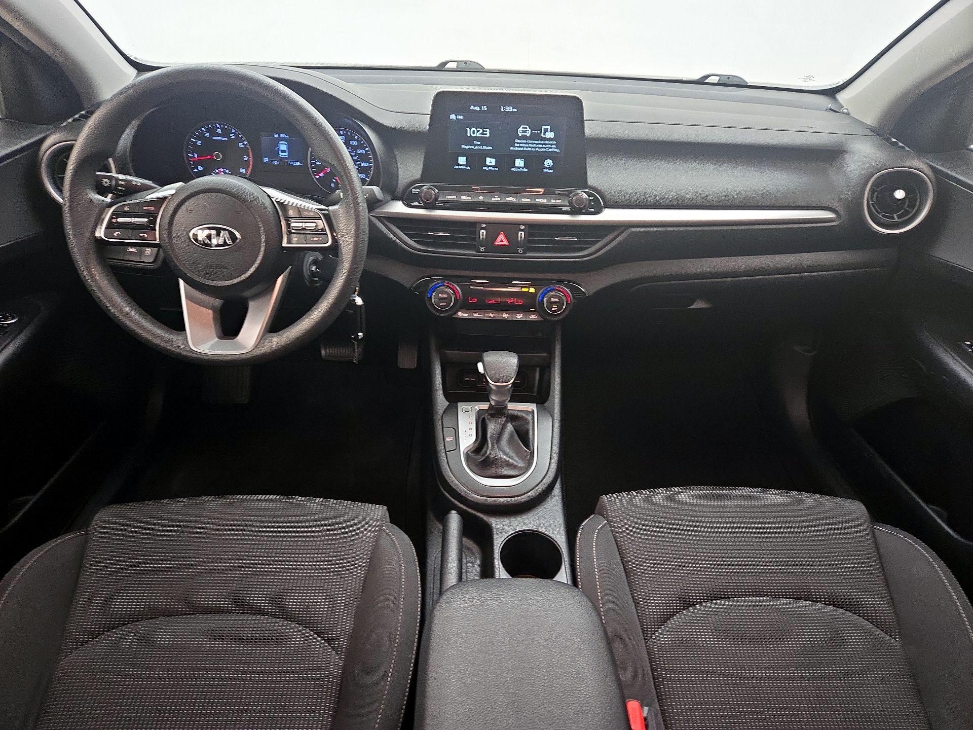 Thumbnail: 2019 Kia Forte - 9