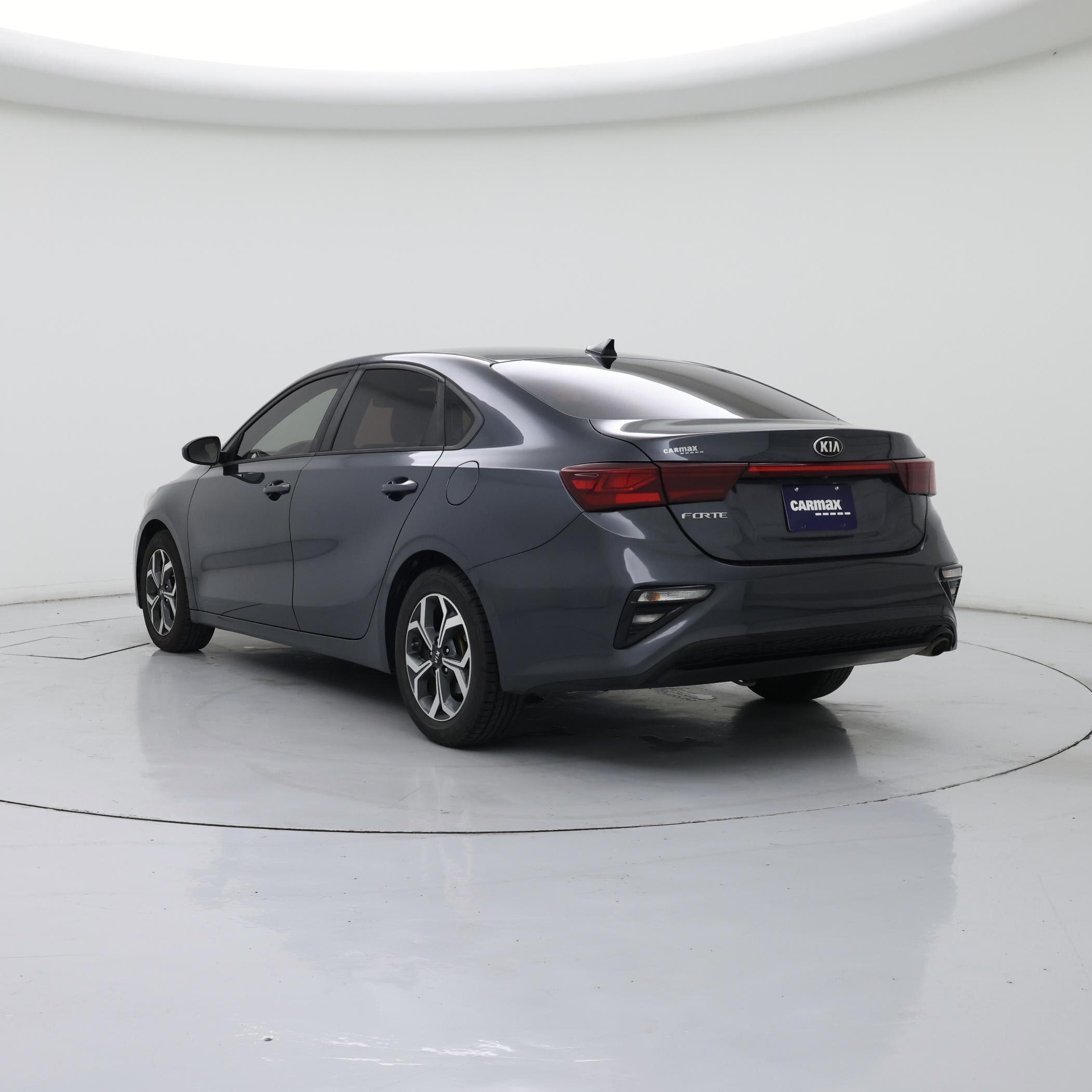 Thumbnail: 2019 Kia Forte - 2