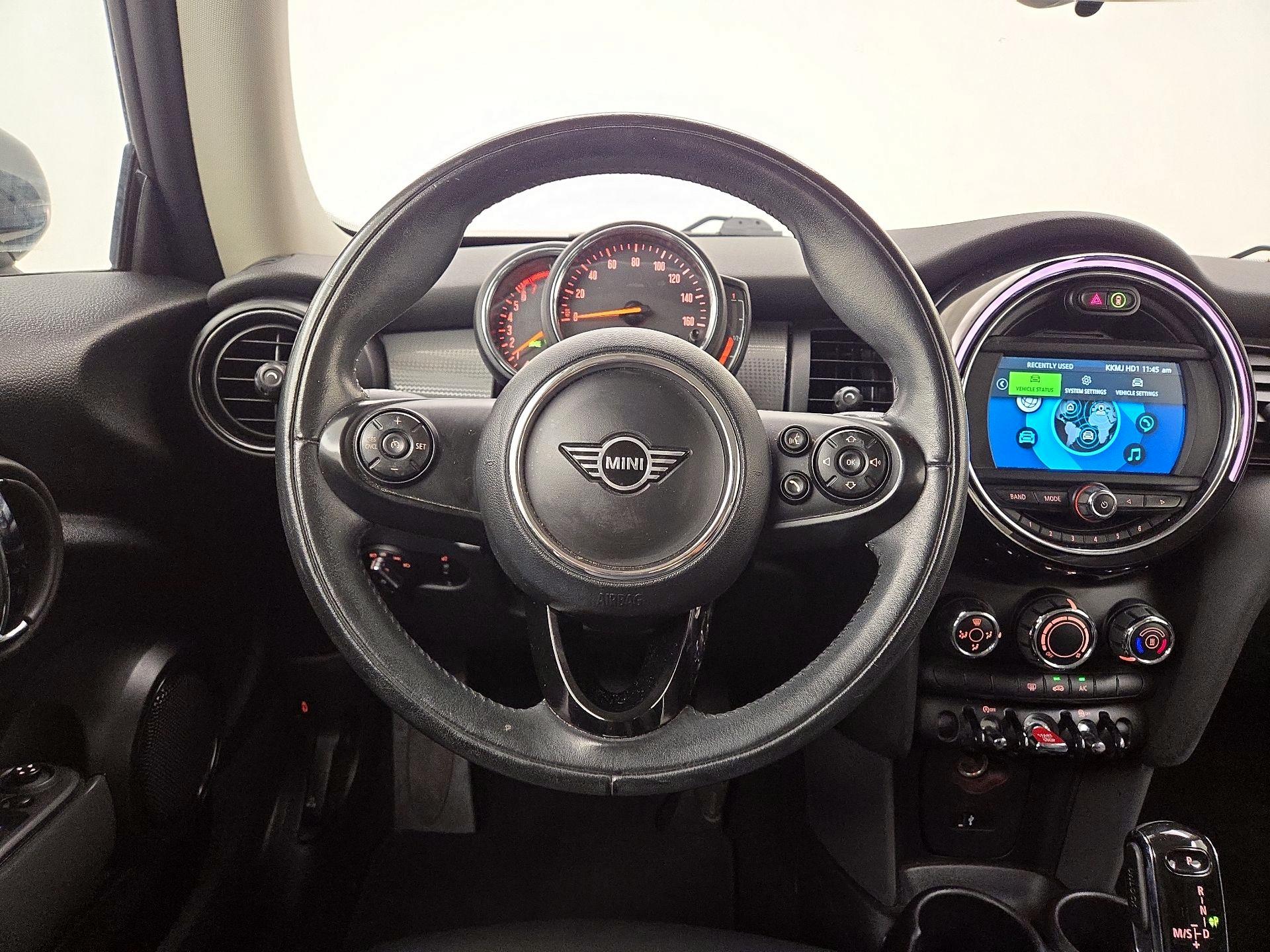 Thumbnail: 2020 MINI Cooper Hardtop - 10