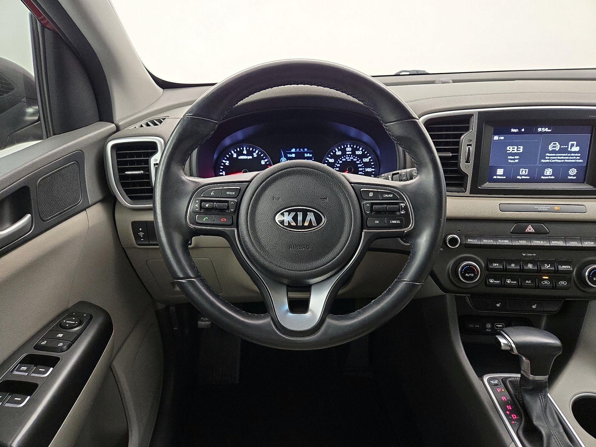 Thumbnail: 2017 Kia Sportage - 10