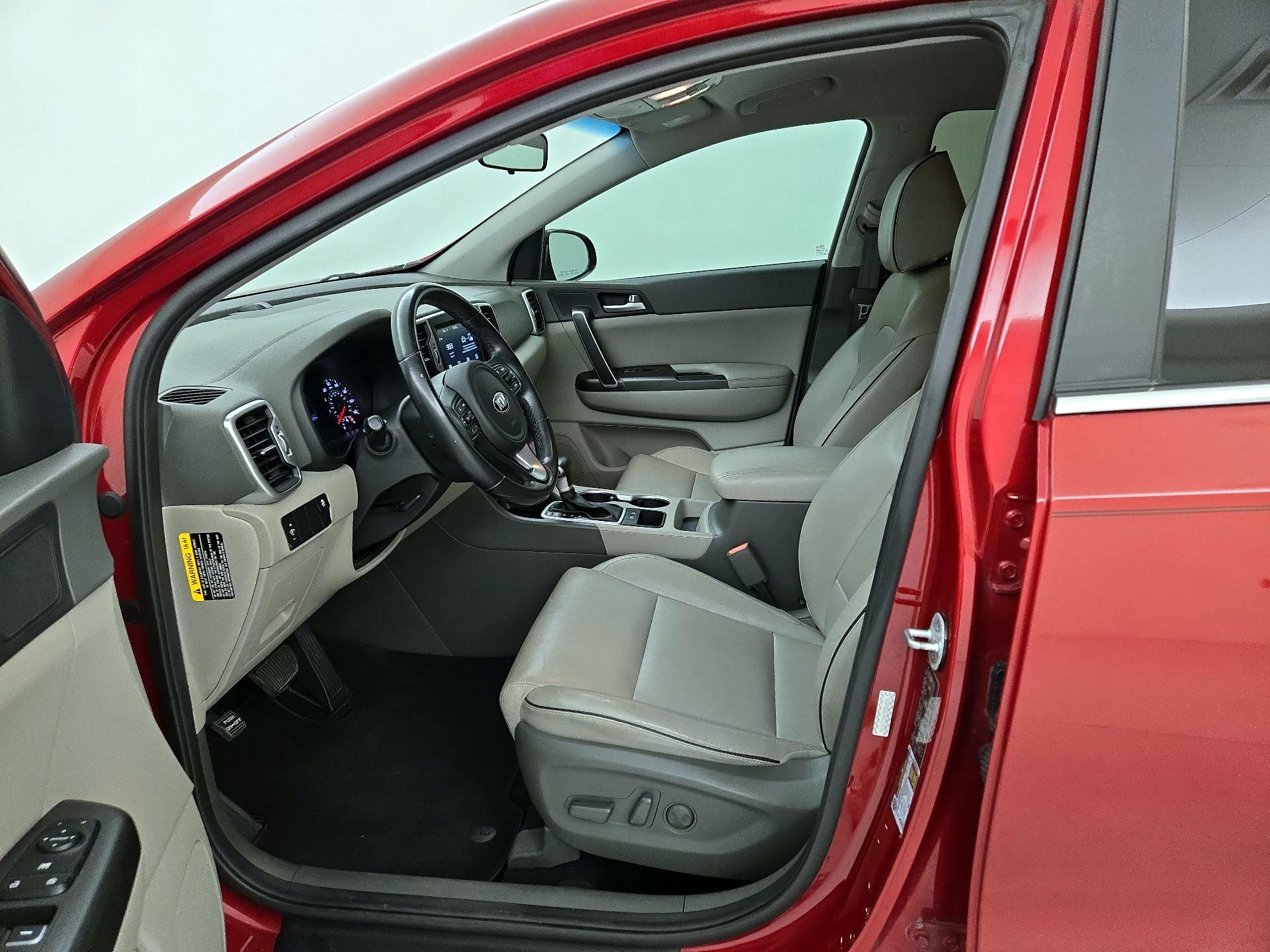 Thumbnail: 2017 Kia Sportage - 11