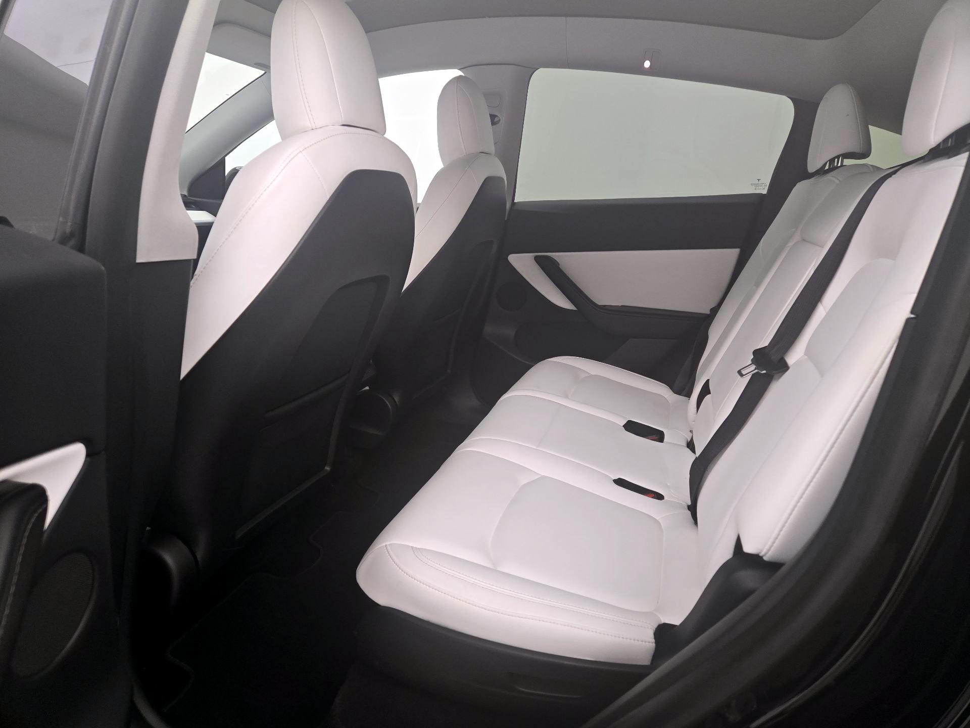 Thumbnail: 2022 Tesla Model Y - 20