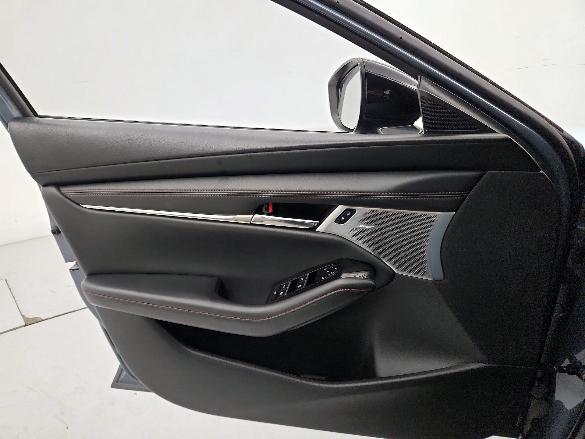Thumbnail: 2023 Mazda Mazda3 - 12