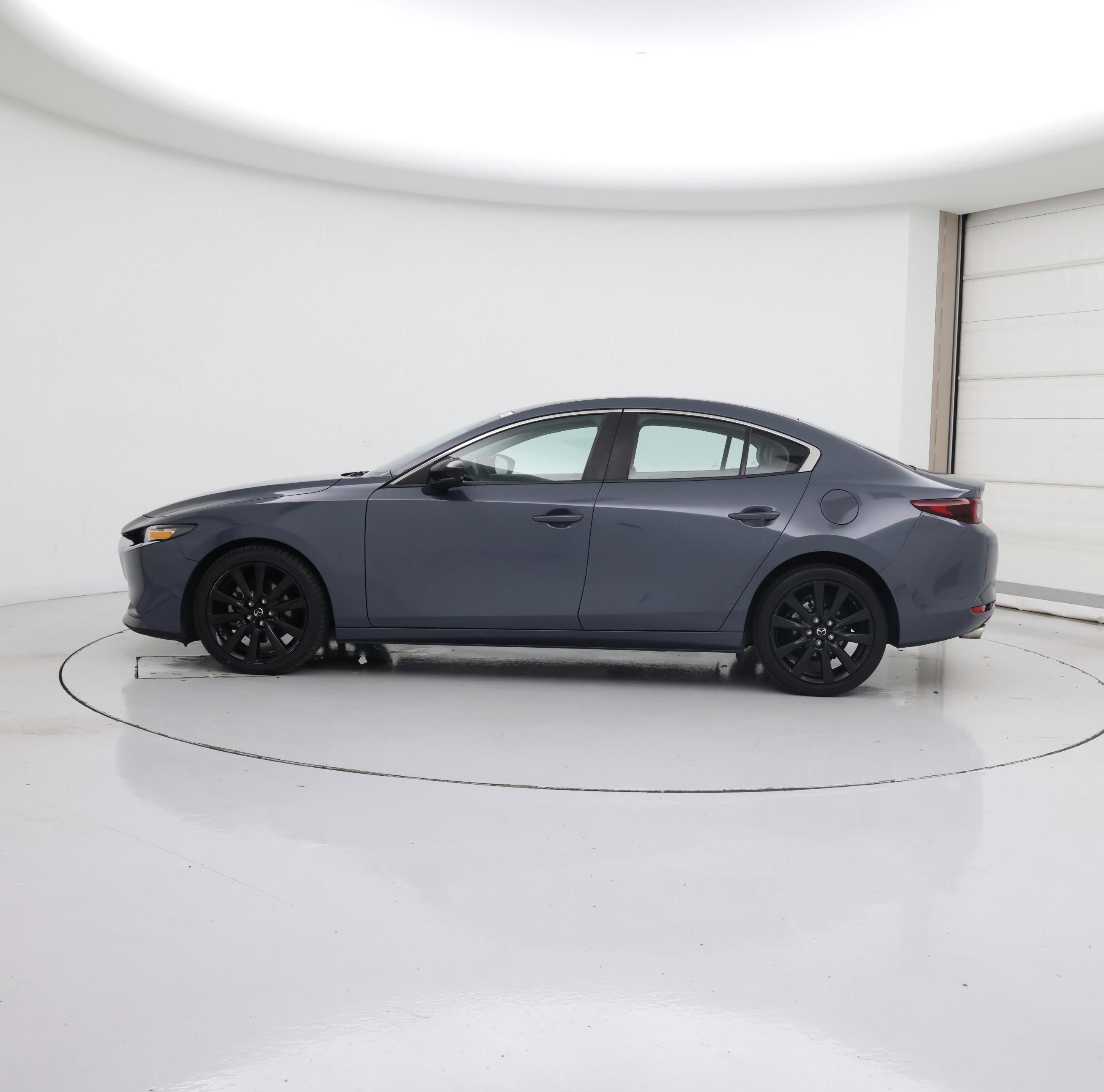 Thumbnail: 2023 Mazda Mazda3 - 3