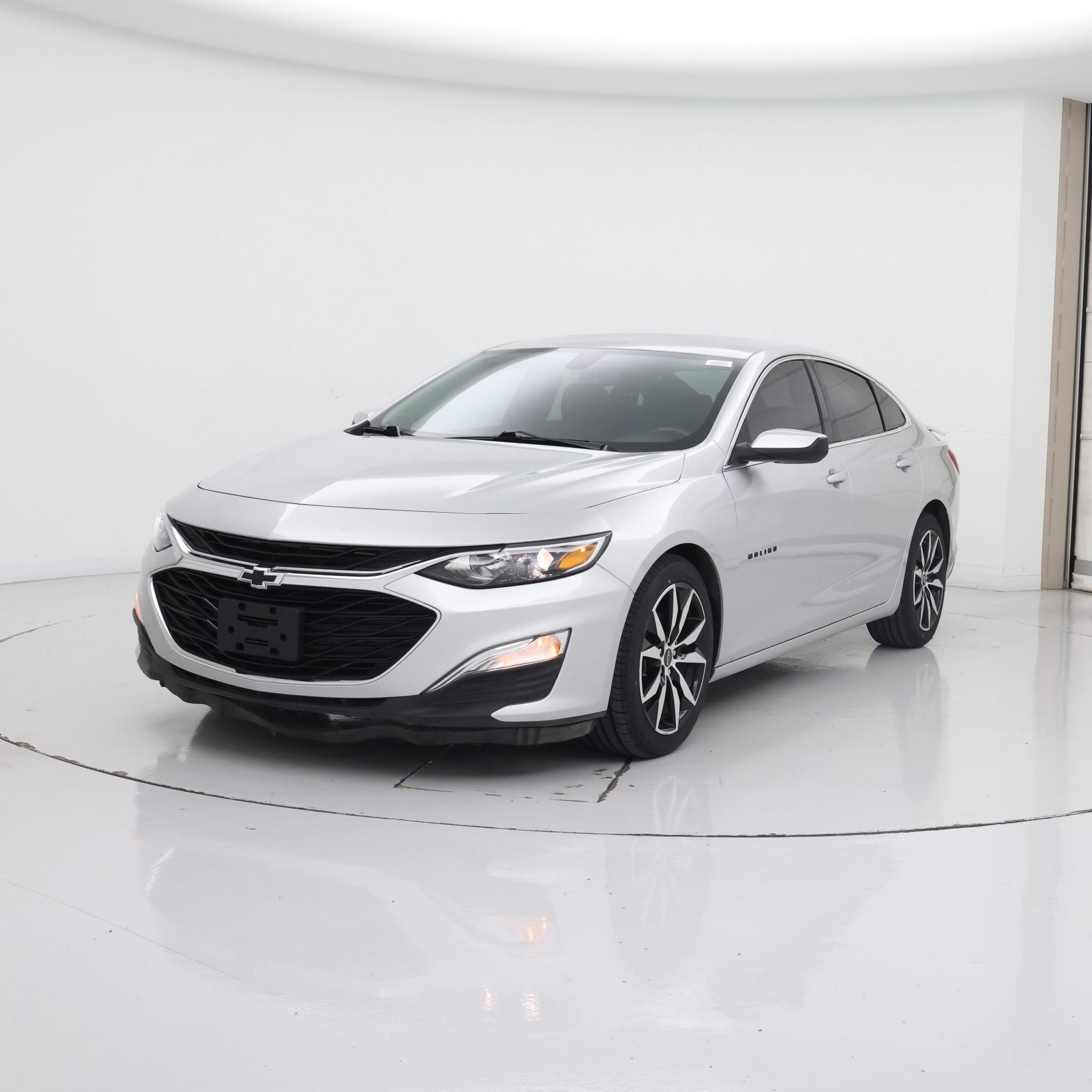 Thumbnail: 2022 Chevrolet Malibu - 4
