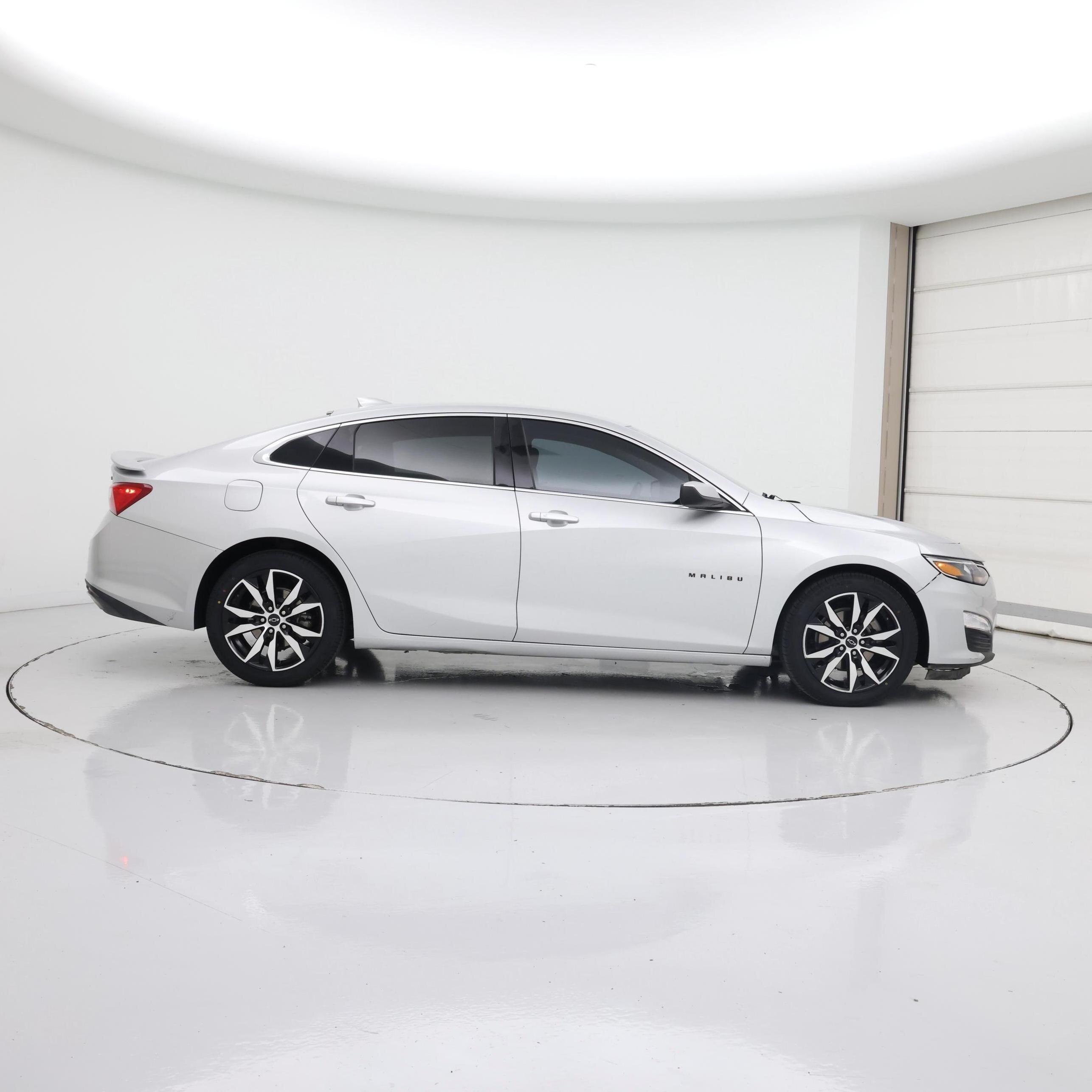 Thumbnail: 2022 Chevrolet Malibu - 7