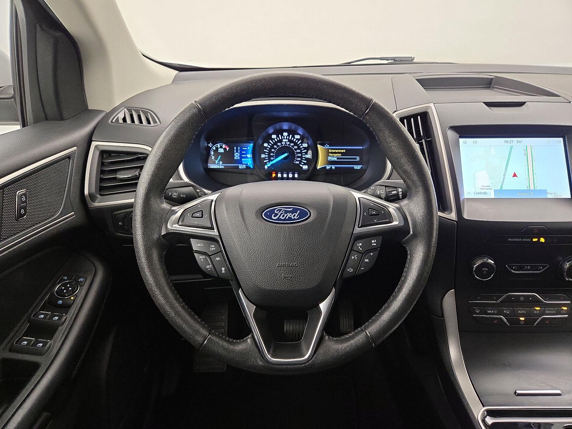 Thumbnail: 2020 Ford Edge - 10