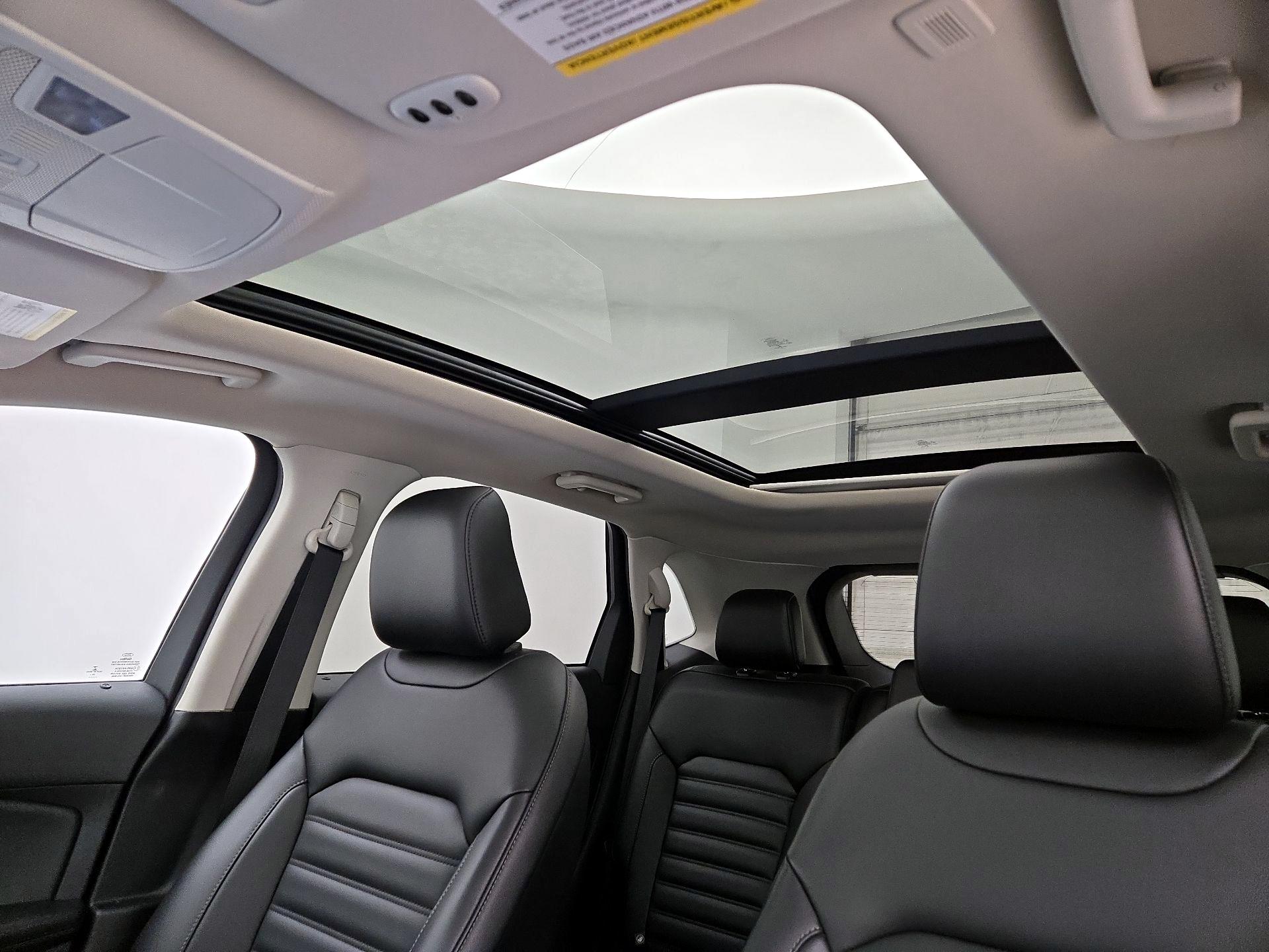 Thumbnail: 2020 Ford Edge - 20