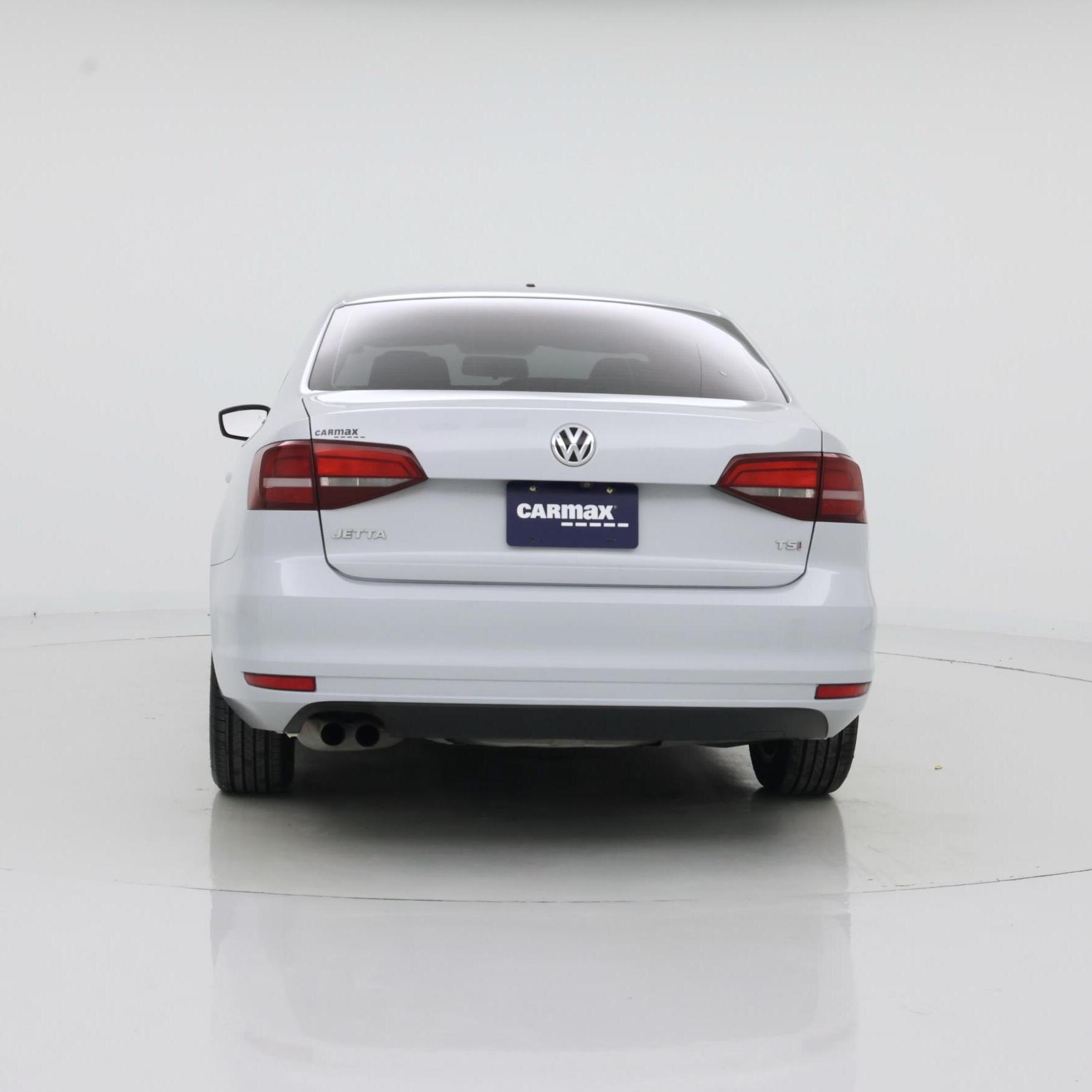 Thumbnail: 2017 Volkswagen Jetta - 6