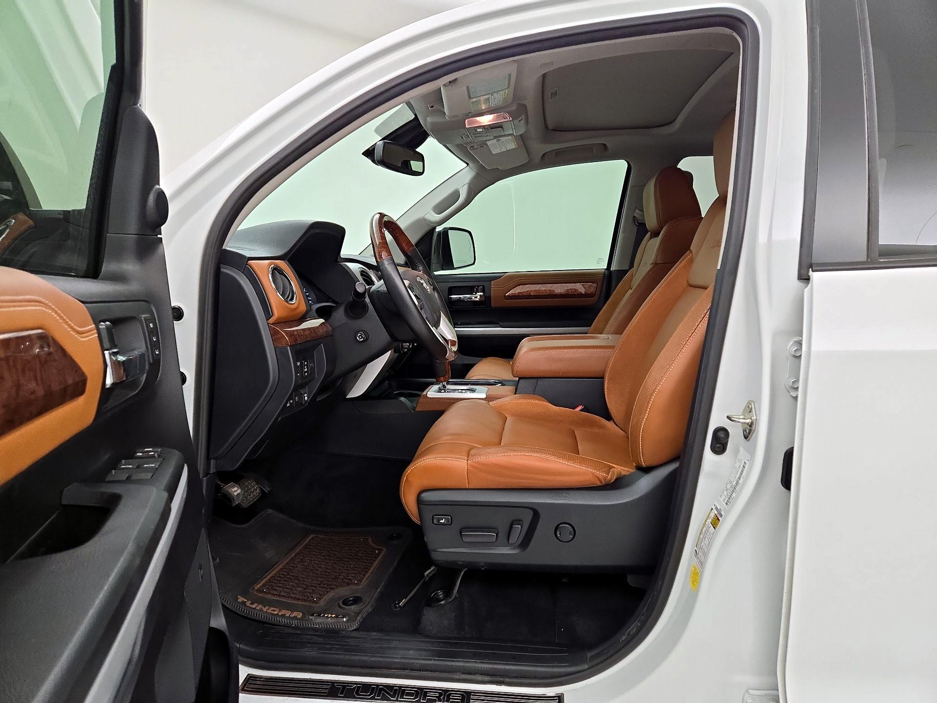 Thumbnail: 2020 Toyota Tundra - 11