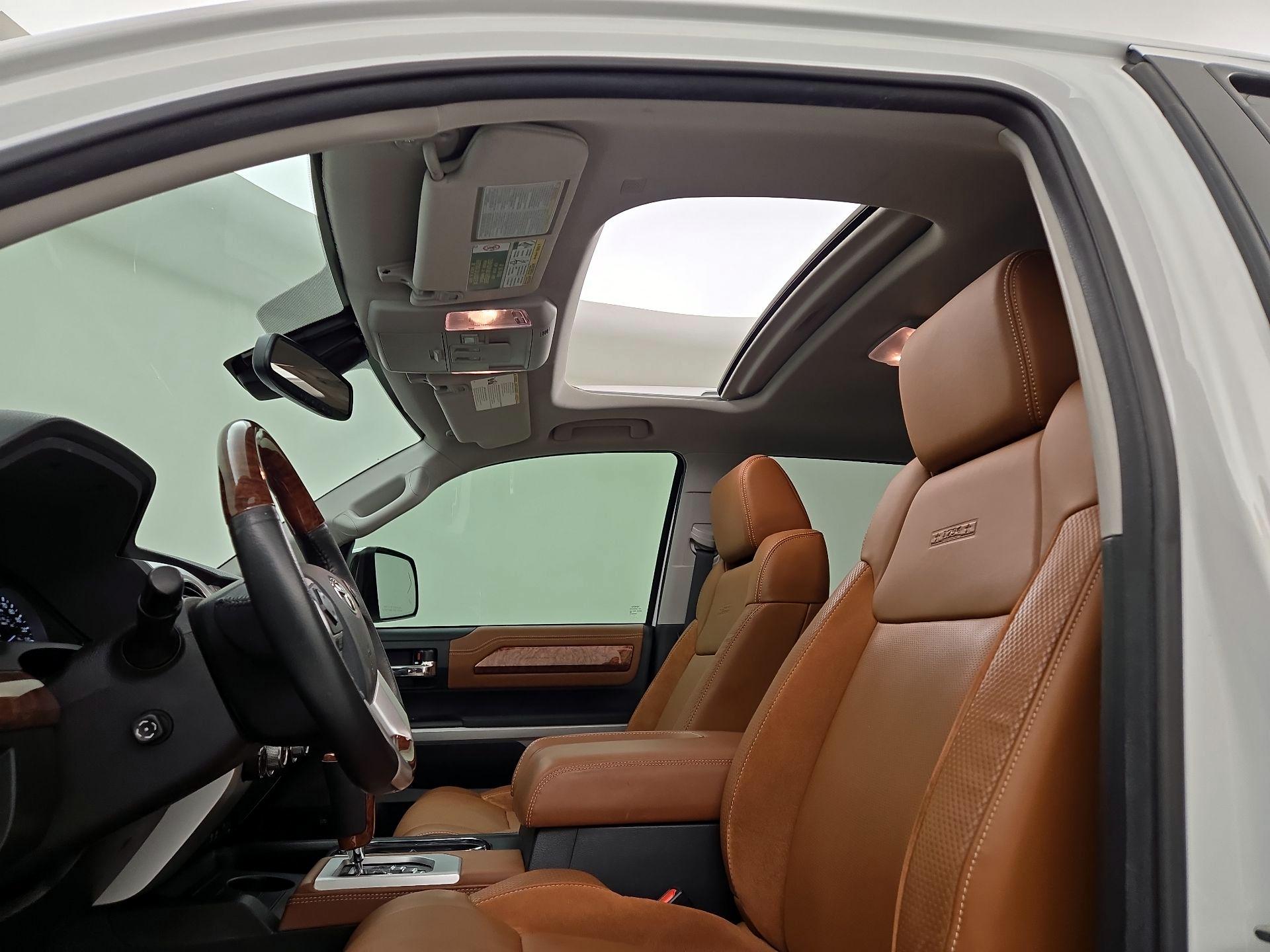 Thumbnail: 2020 Toyota Tundra - 19