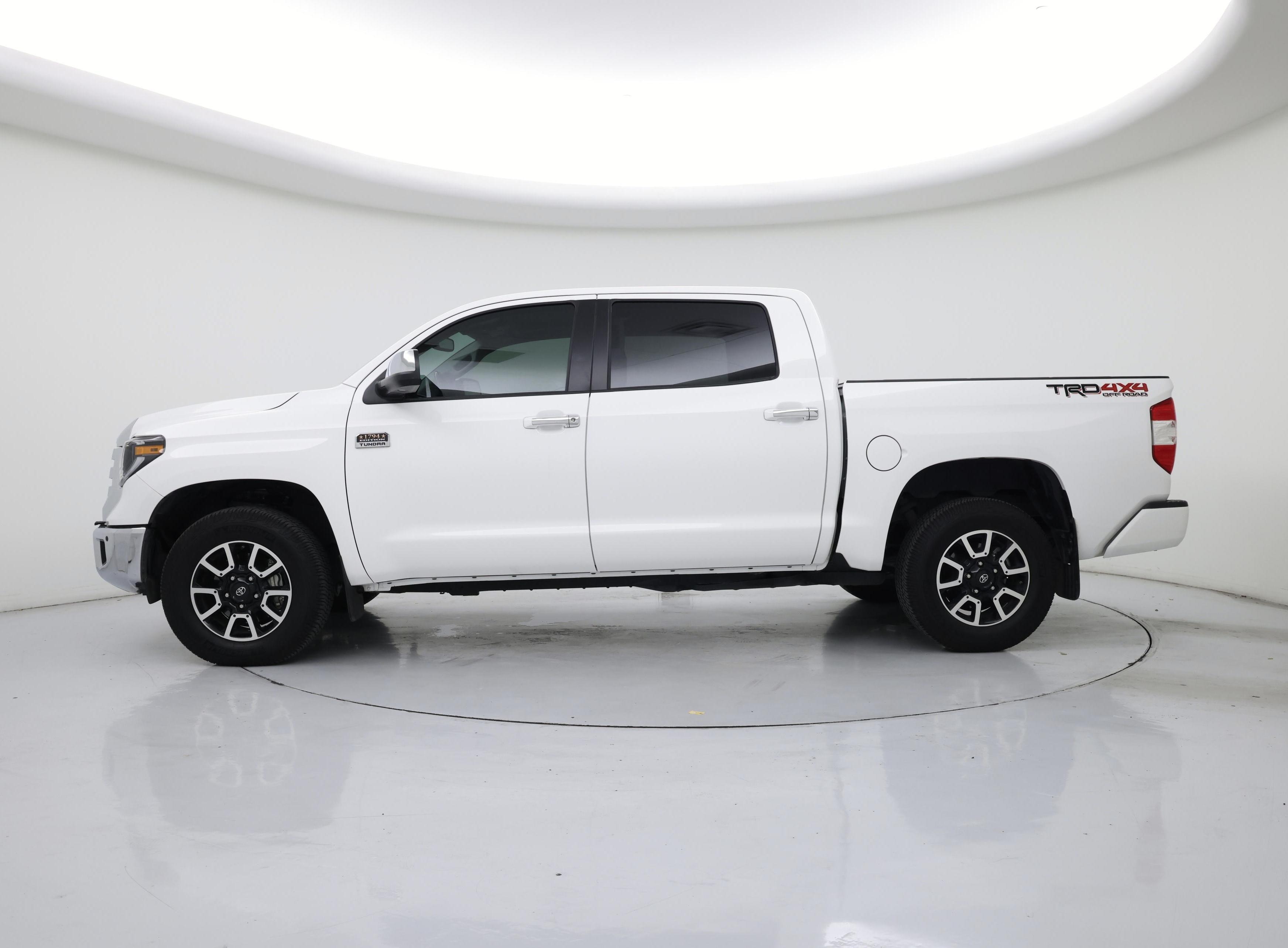 Thumbnail: 2020 Toyota Tundra - 3