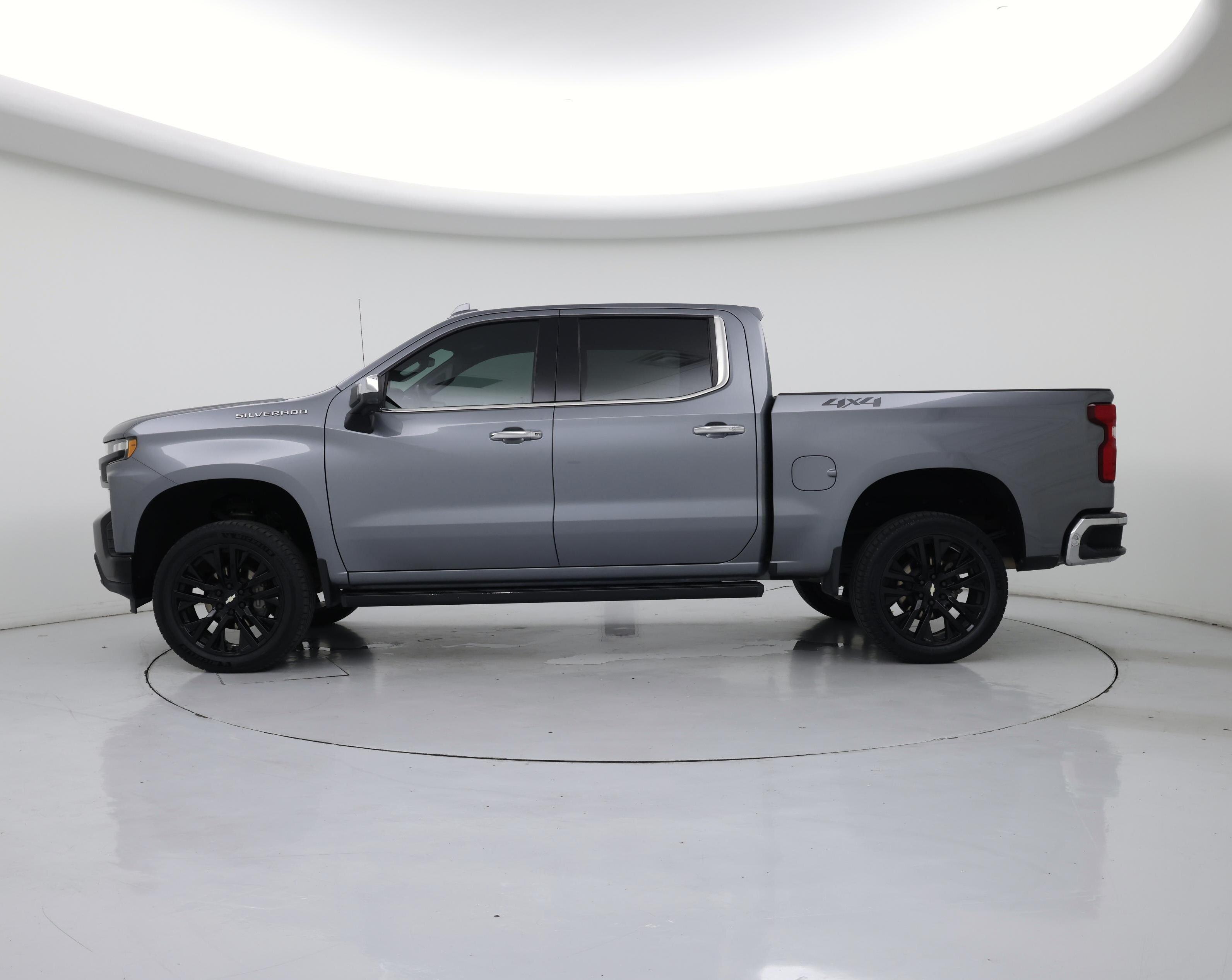 Thumbnail: 2019 Chevrolet Silverado 1500 - 3