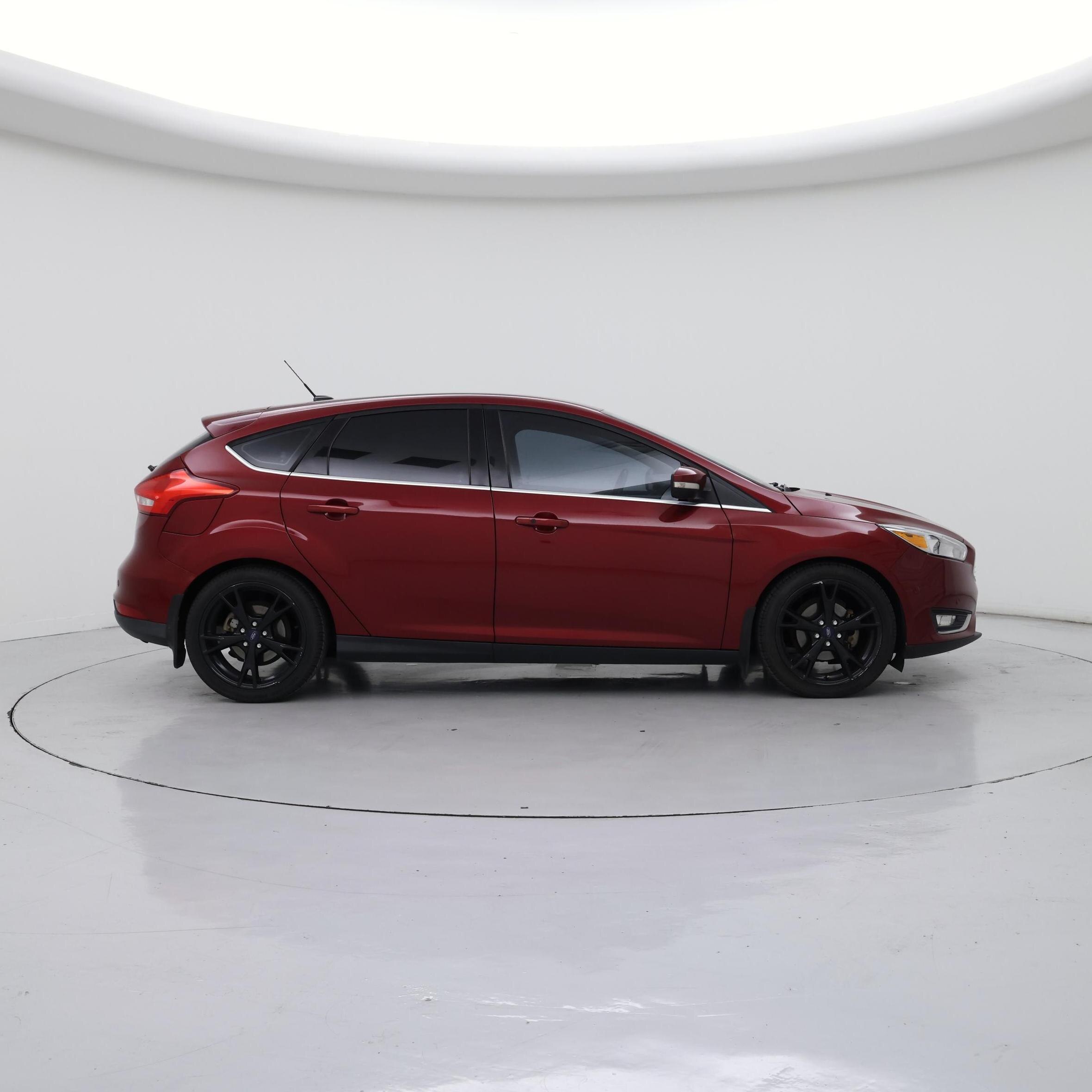 Thumbnail: 2016 Ford Focus - 7