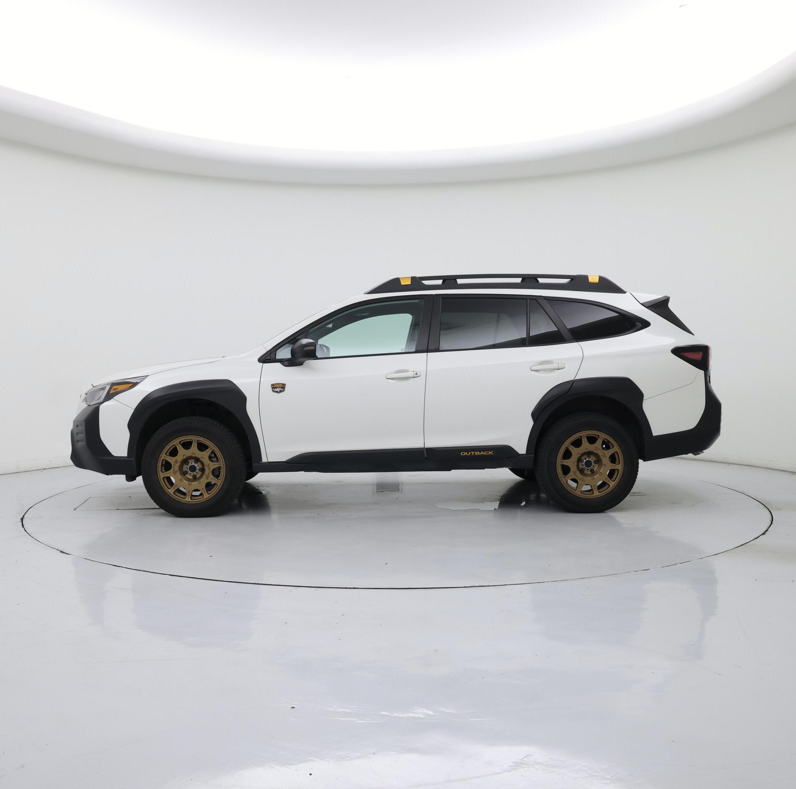 Thumbnail: 2022 Subaru Outback - 3