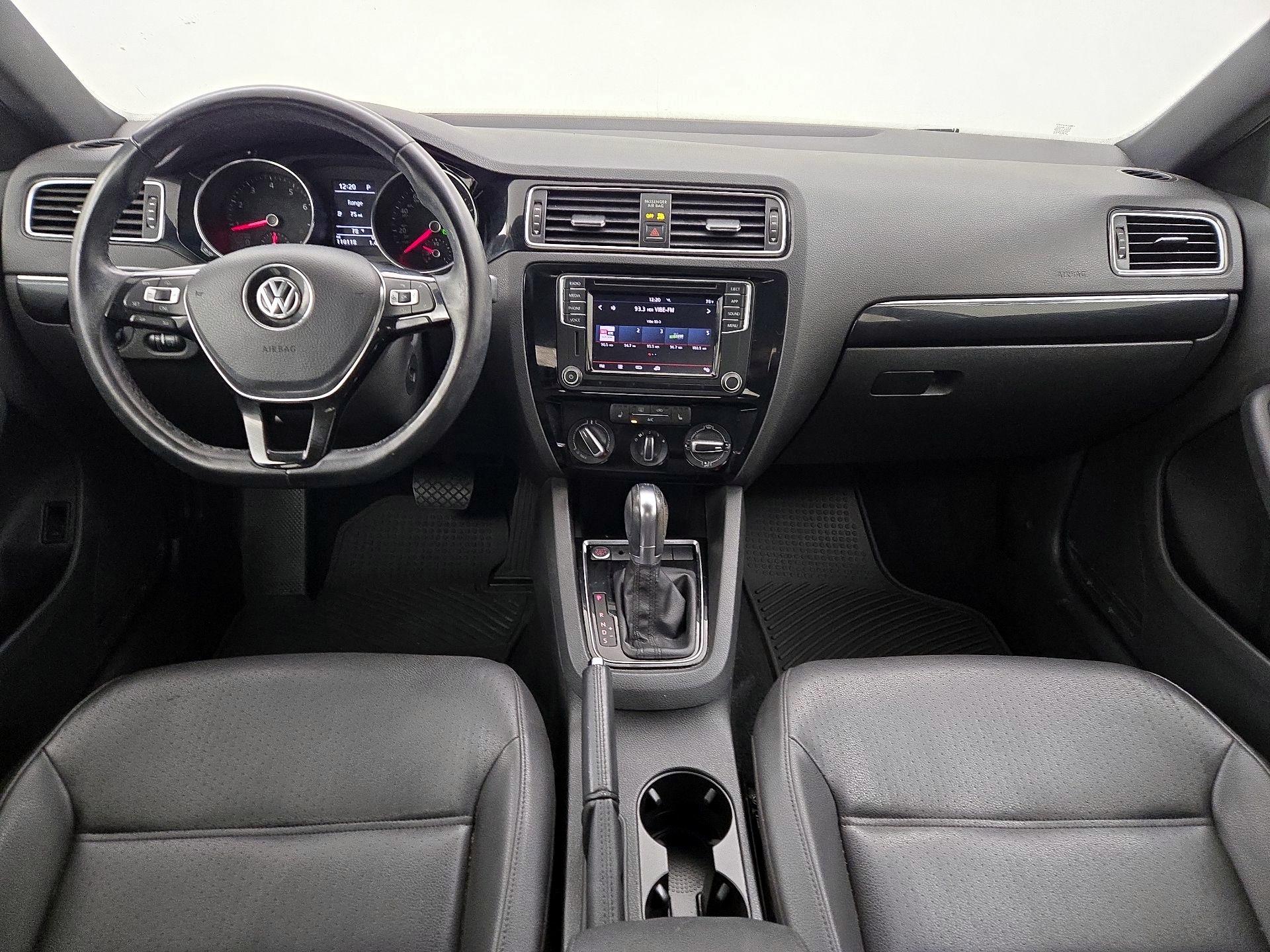 Thumbnail: 2018 Volkswagen Jetta - 9
